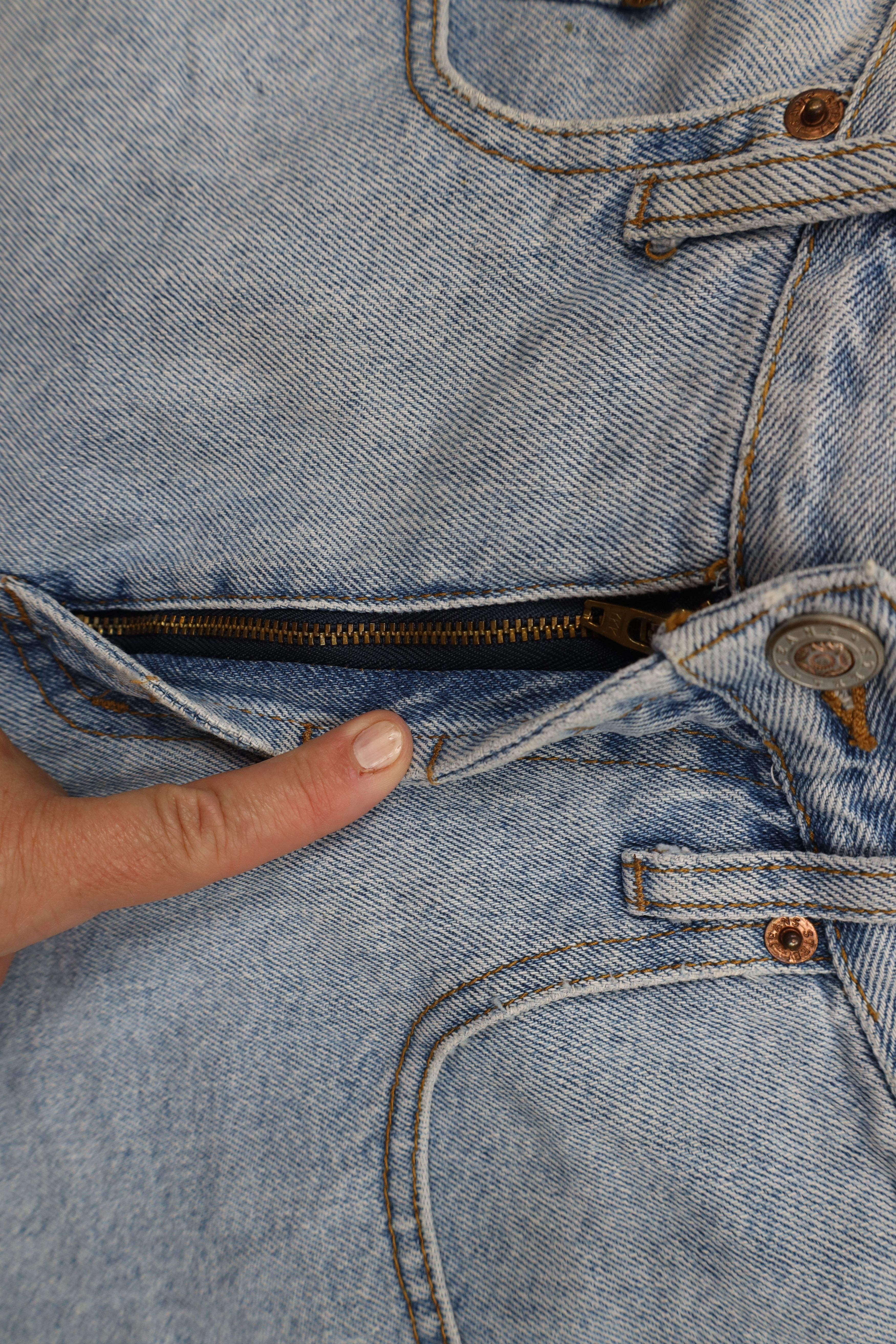 Vintage Vintage 90s Streetwear Cuffed Denim Jean Shorts Jorts USA Size 27" / US 4 / IT 40 - 7 Thumbnail