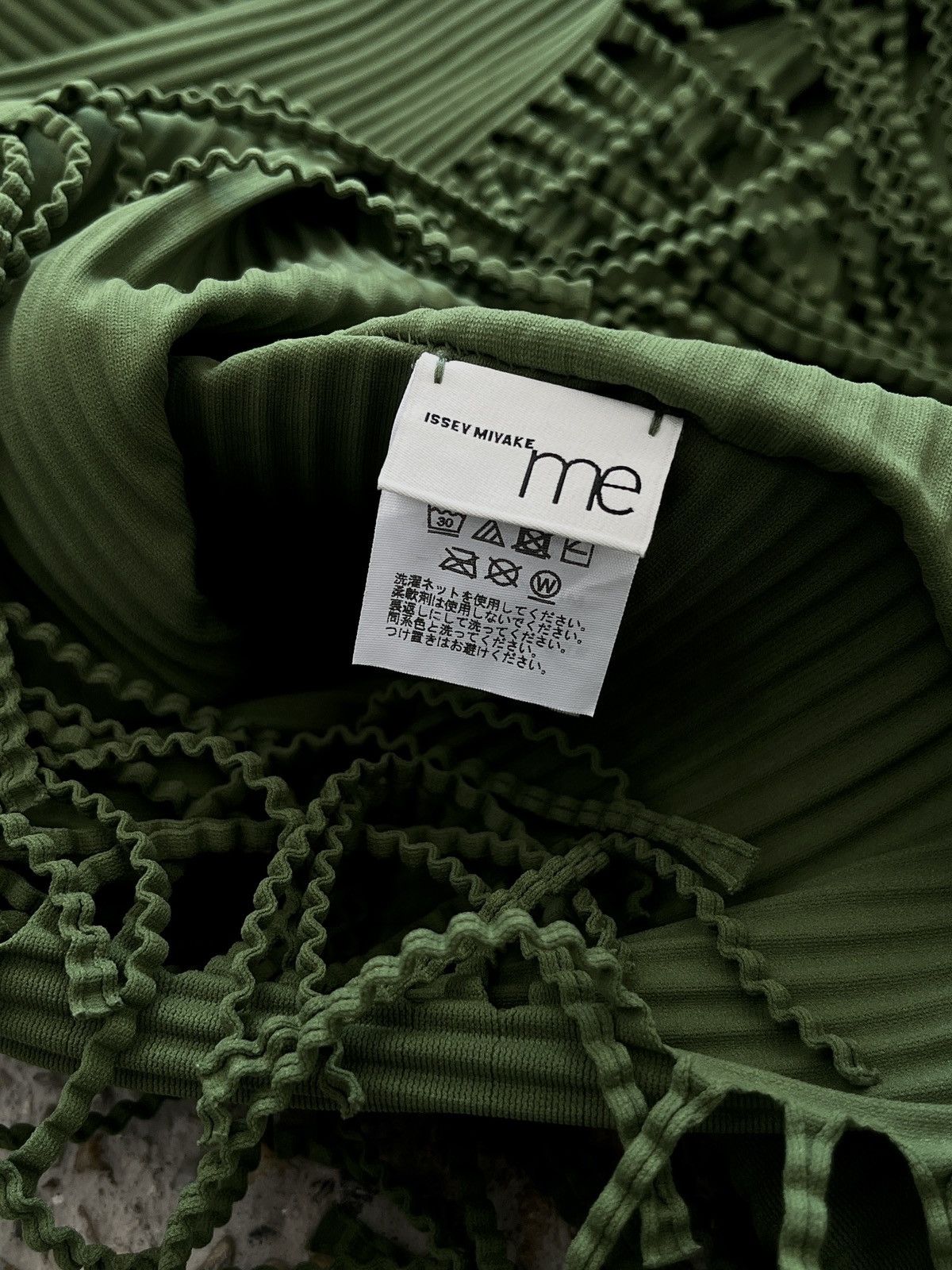 Issey Miyake SS24 Fringed Pleats Size ONE SIZE - 7 Thumbnail