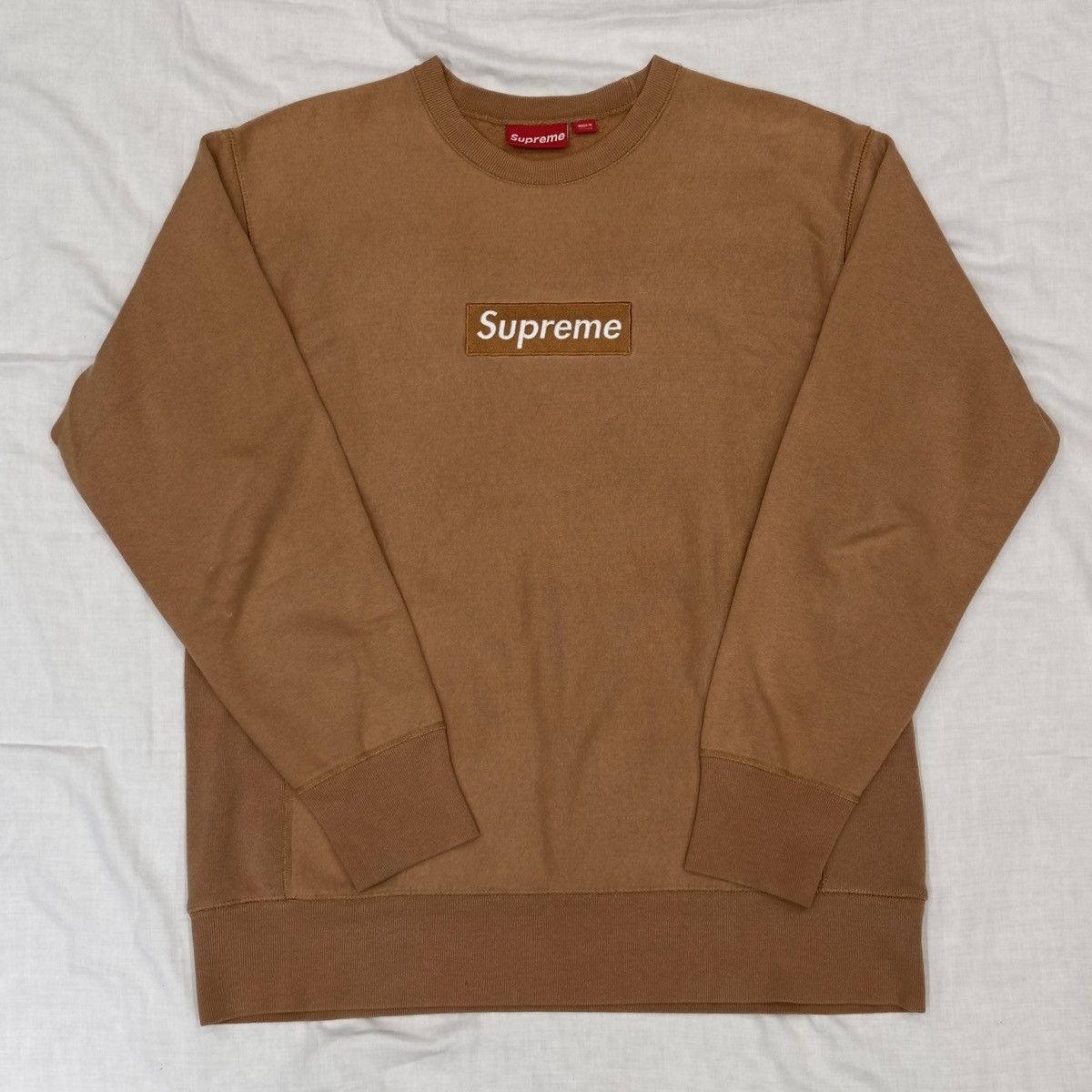 Supreme 2003 Khaki Box Logo Crewneck Size US L / EU 52-54 / 3 - 1 Thumbnail
