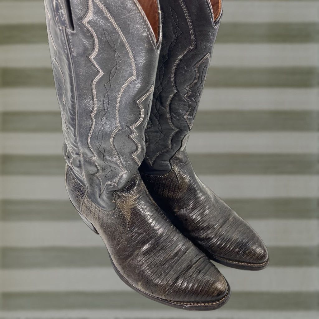 Vintage VINTAGE J. Chisholm Western Boots Men Size 9.5 D Gray Lizard Leather USA Size US 10 / EU 43 - 1 Thumbnail