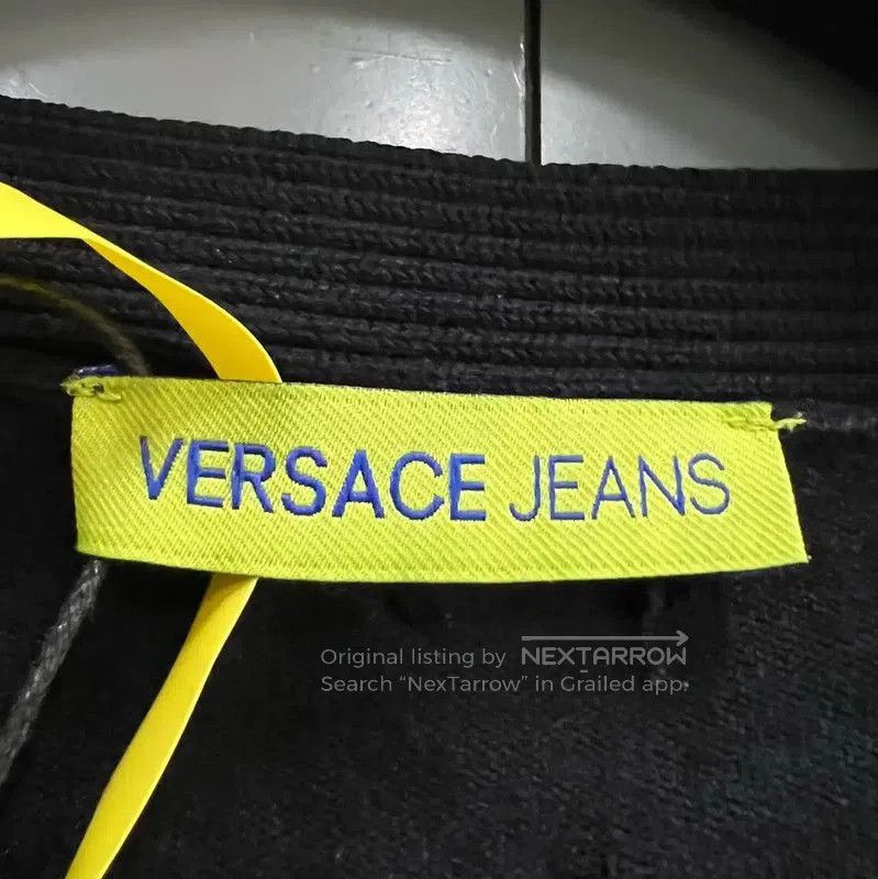 Versace Versace Black Wool Long Sleeve Cardigan . Size M / US 6-8 / IT 42-44 - 3 Thumbnail