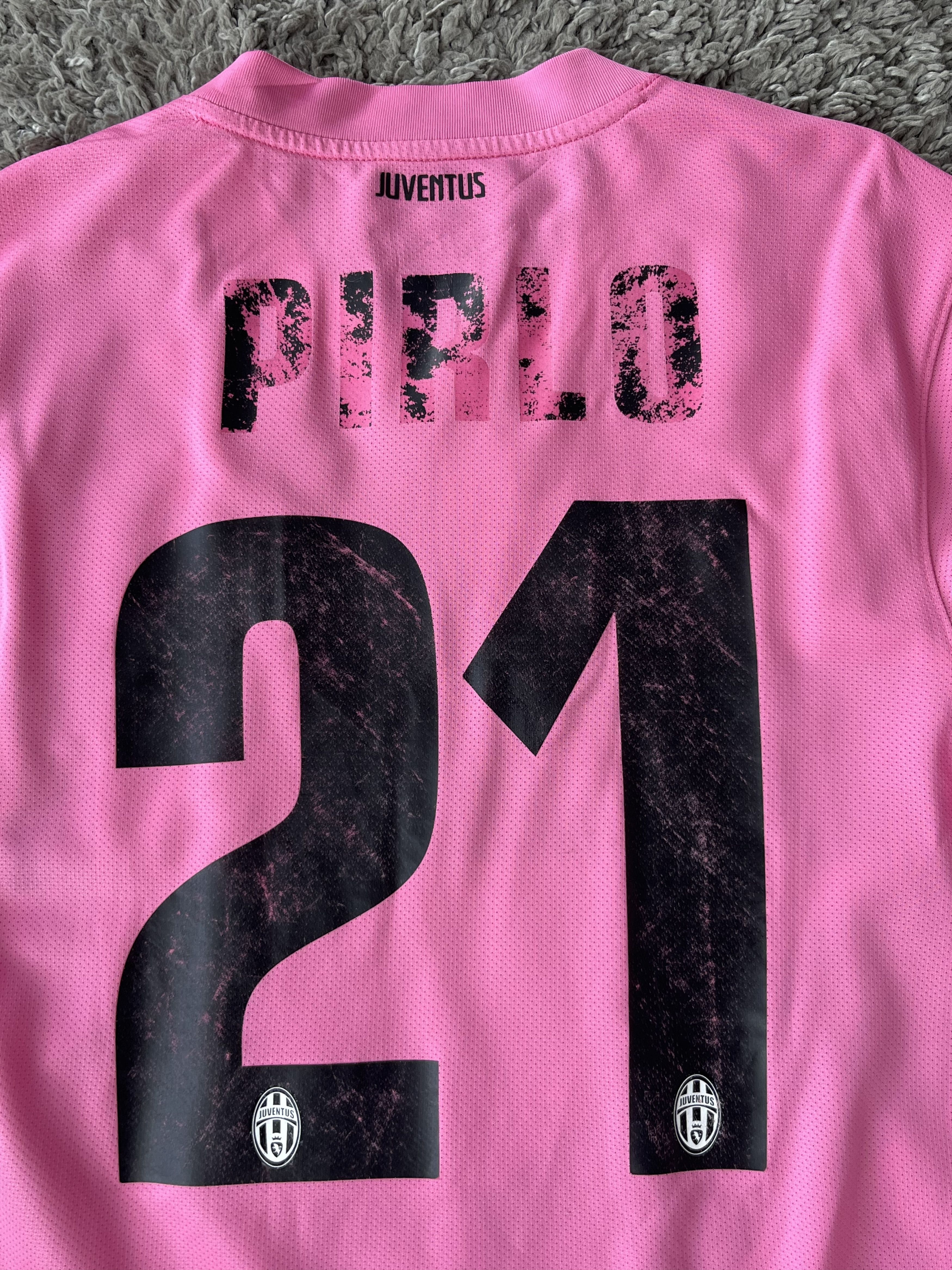 Nike NIKE x JUVENTUS 2012/13 Seria A Vintage Jersey PIRLO 21 Size US S / EU 44-46 / 1 - 4 Thumbnail
