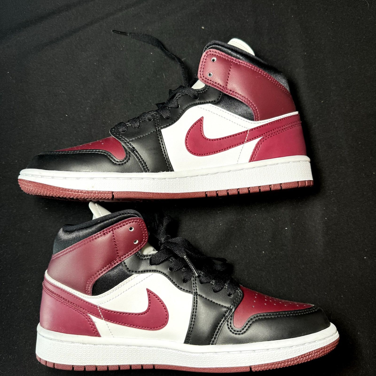 Jordan Brand × Nike Nike Air Jordan 1 Mid SE Gold Pendants Women's Shoes Size US 8.5 / IT 38.5 - 3 Thumbnail