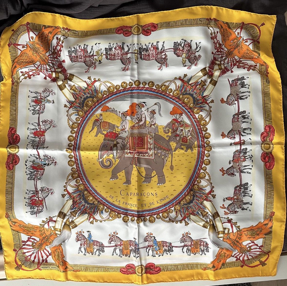 image of Hermes - Silk Scarf 90 With Original Packaging, Etc in White, Men's