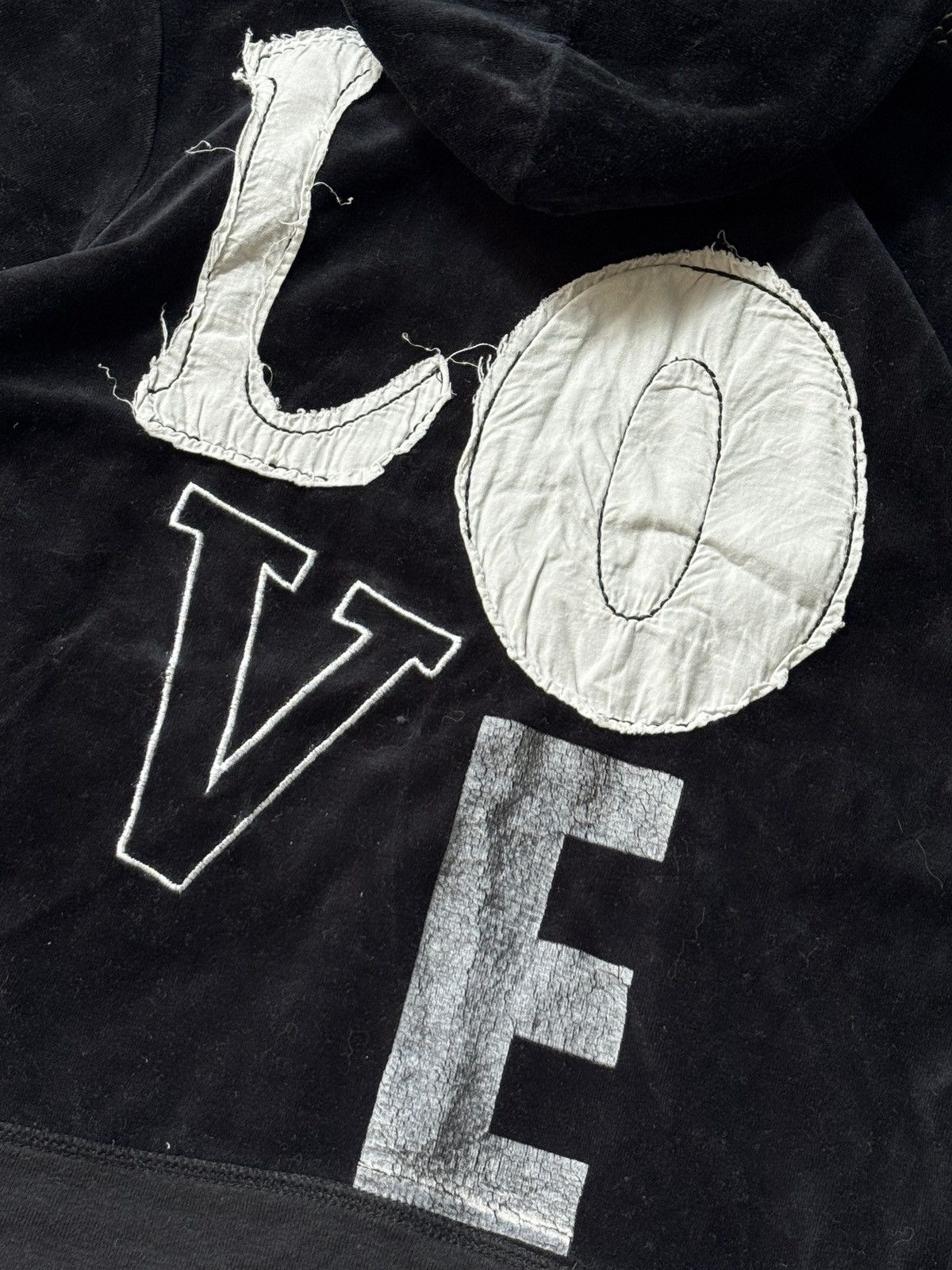 Juicy Couture VINTAGE JUICY COUTURE VELOUR 2000s TRACKSUIT Size L / US 10 / IT 46 - 7 Thumbnail