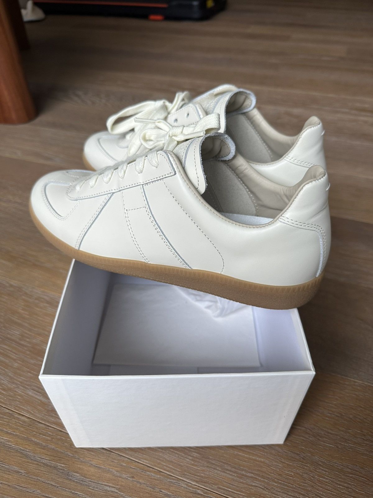 Maison Margiela Maison Margiela Replica Sneakers Size US 8 / EU 41 - 15 Thumbnail