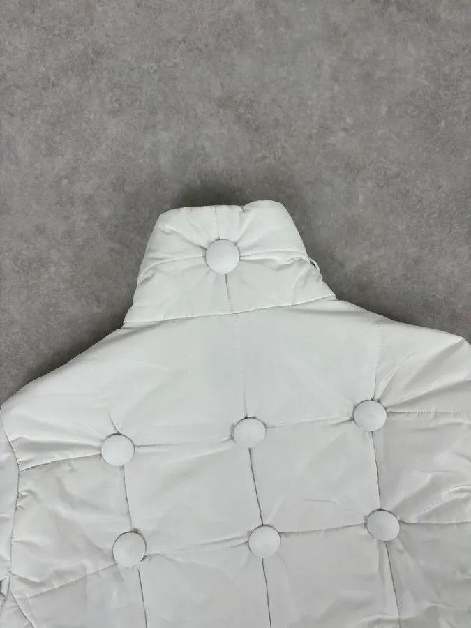 Moschino 2000s Moschino White Cozy Puffer Jacket Size S / US 4 / IT 40 - 6 Thumbnail