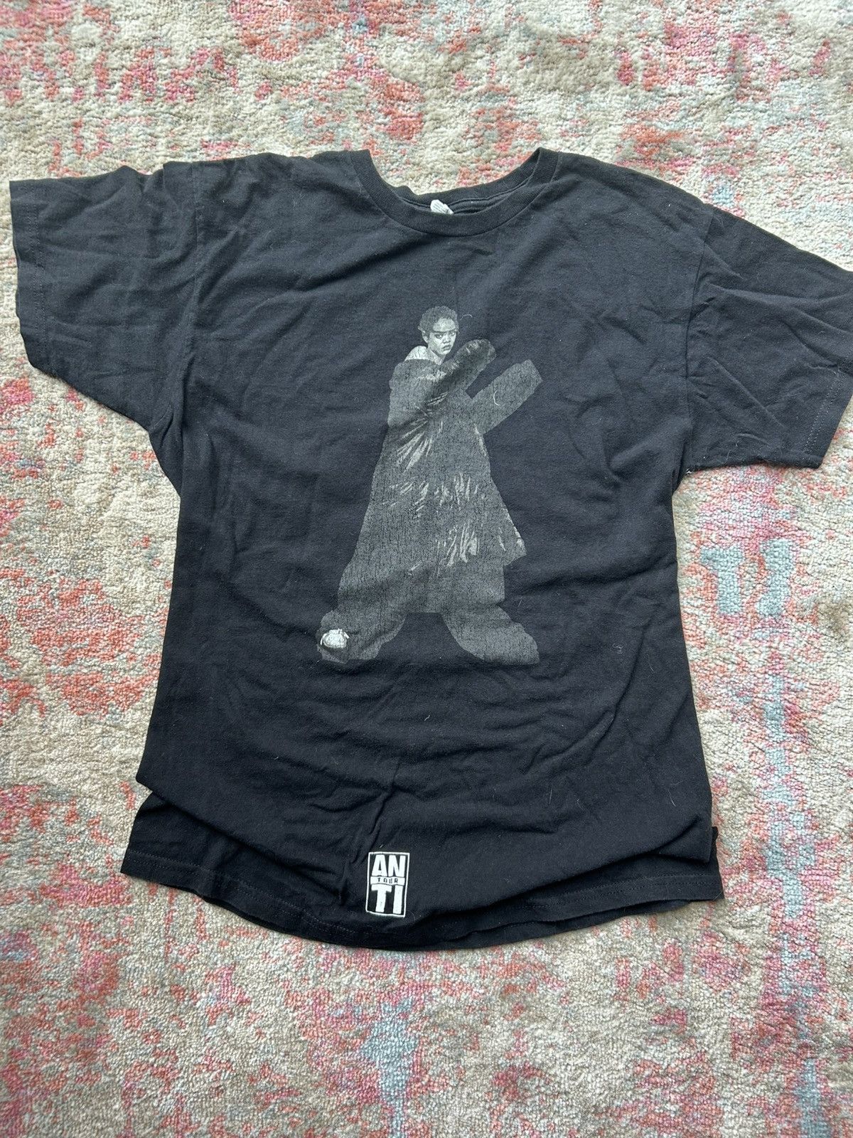 Rihanna Rihanna Anti Tour Tee Size US M / EU 48-50 / 2 - 1 Thumbnail