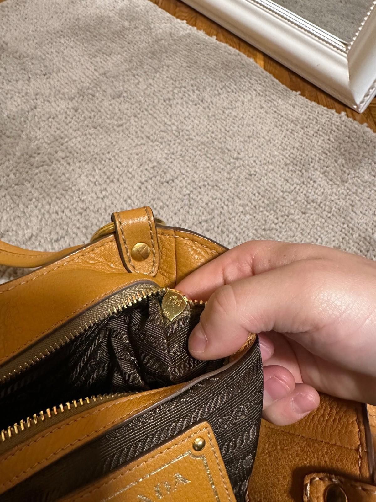 Prada Prada Vitelo Caramelo Bag Size ONE SIZE - 11 Thumbnail
