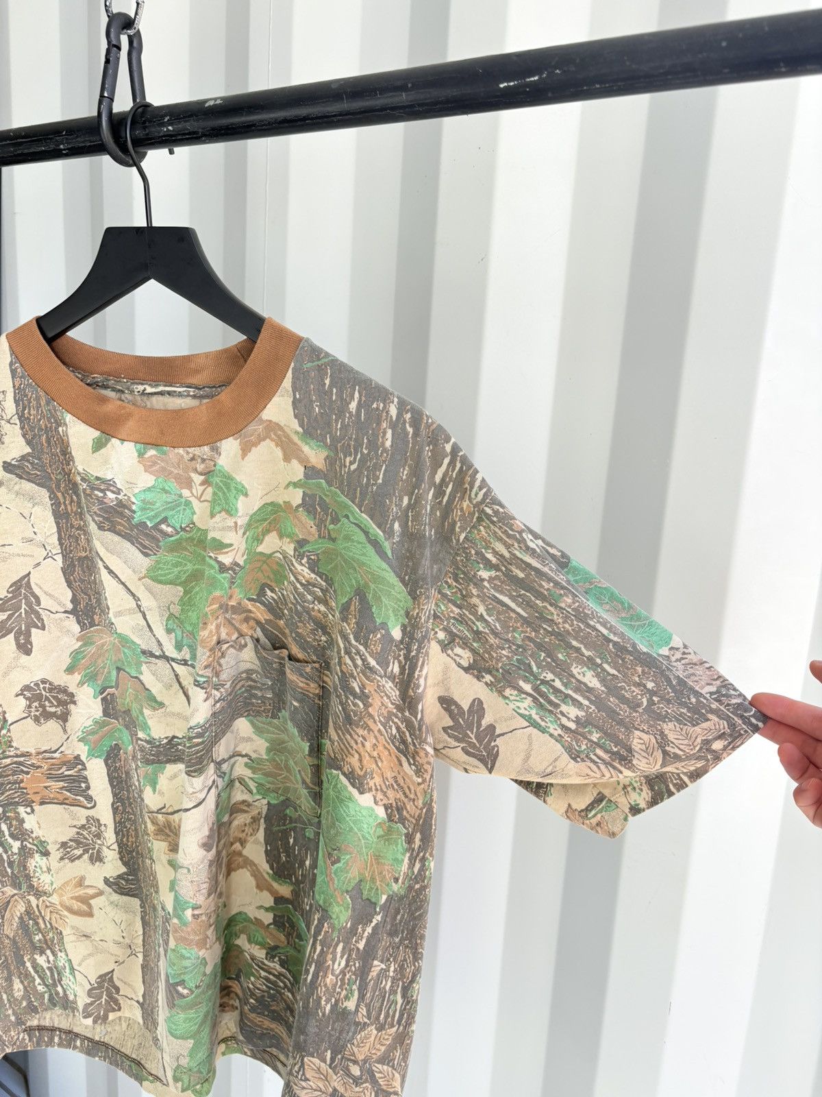 Vintage Thrashed Camo Boxy Sun Faded Distressed Shirt ERD GRUNGE Size US XL / EU 56 / 4 - 1 Thumbnail
