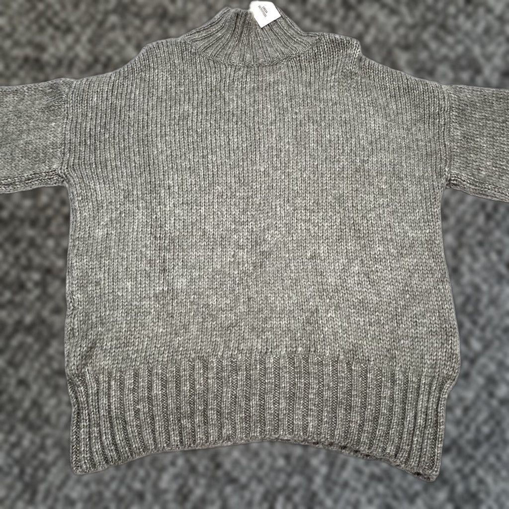 Urban Outfitters Urban Outfitters Sweater Womens M Gray Mock Neck Pullover Casual Regular Knit Logo 79% Acrylic 21% Polyester Size M / US 6-8 / IT 42-44 - 1 Thumbnail