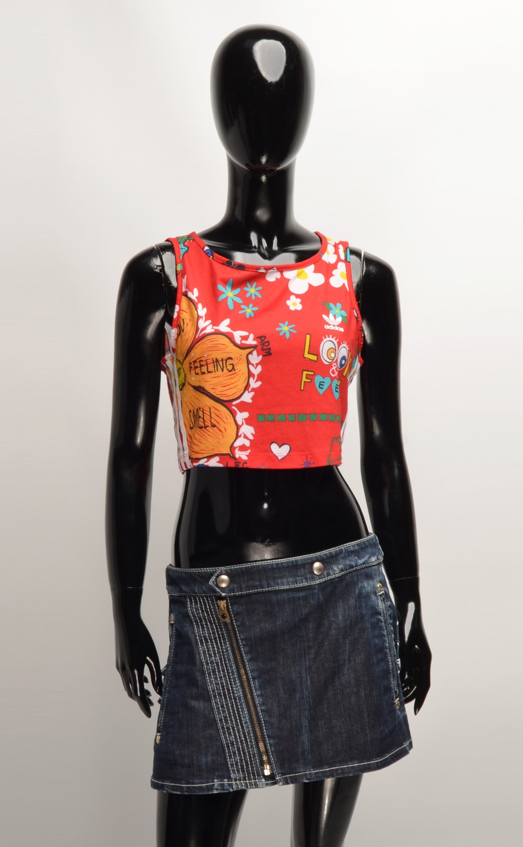 Adidas × Pharrell Adidas X Pharrell Williams Printed Cropped Top Size S / US 4 / IT 40 - 1 Thumbnail