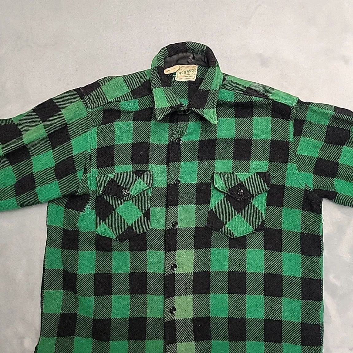 Vintage VTG Frost Proof Shirt Jacket Mens 16 Green Buffalo Plaid Wool Over Shirt Logger Size US M / EU 48-50 / 2 - 6 Thumbnail