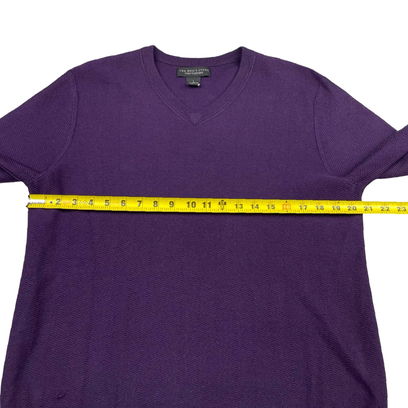 Bloomingdale's Bloomingdales Men's Sweater Large Purple 100% Wool V-Neck Pullover Size US L / EU 52-54 / 3 - 6 Thumbnail