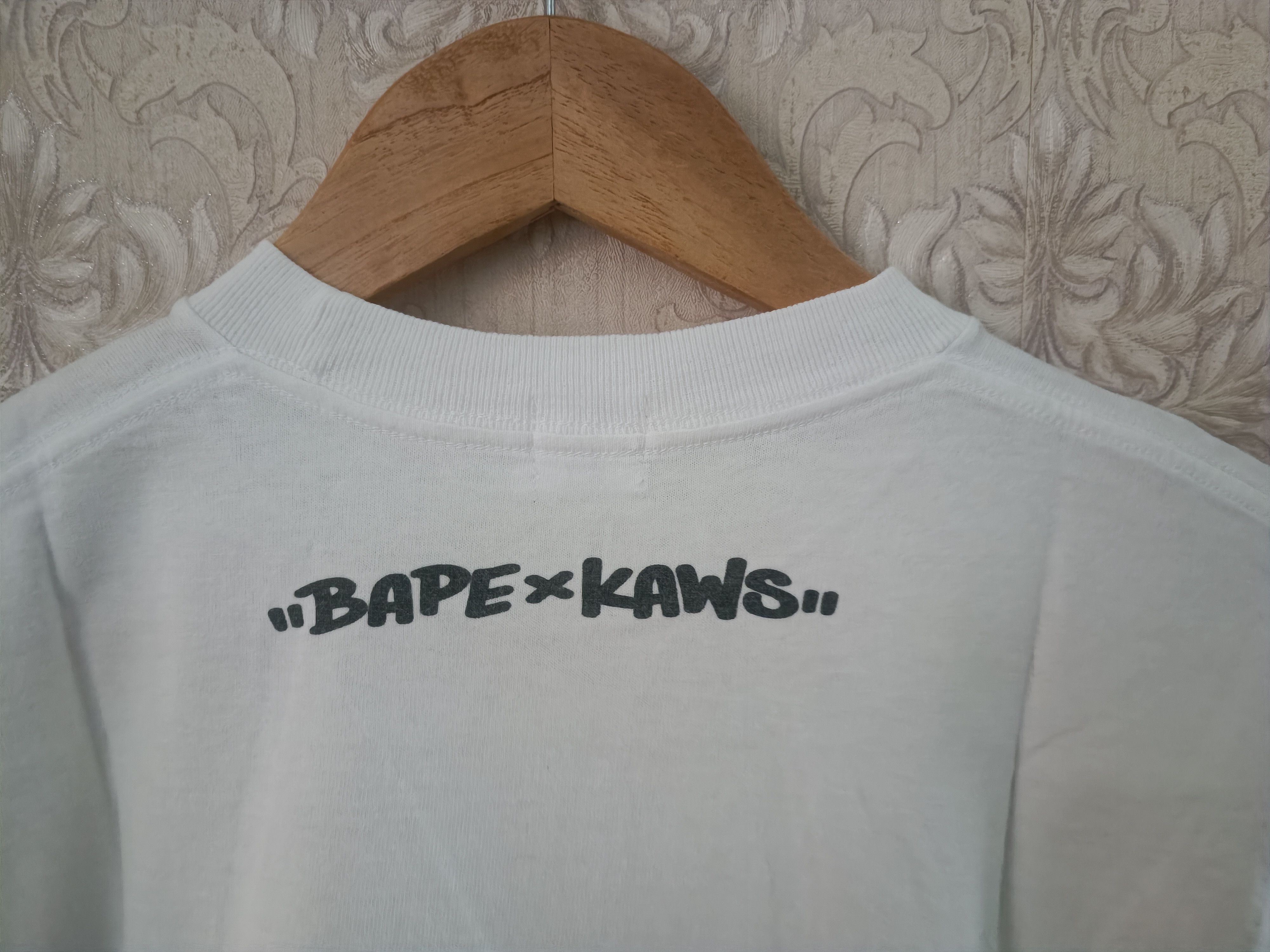 Bape × Kaws ♦️Bape x Kaws Baby Milo T Shirt Size XS / US 0-2 / IT 36-38 - 4 Thumbnail