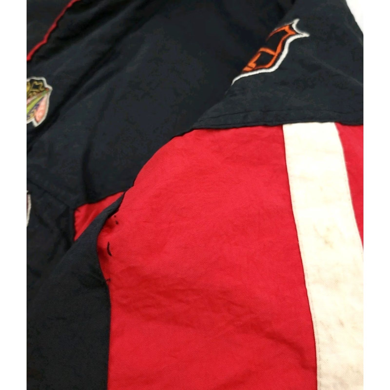 Starter Vintage Chicago Blackhawks Starter Pullover Hooded Insulated Jacket WORN READ * Size US M / EU 48-50 / 2 - 6 Thumbnail
