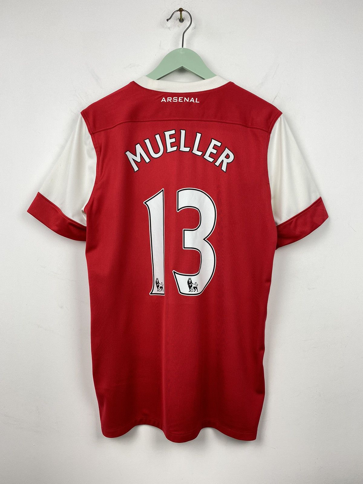 Nike Arsenal 2010 2011 #13 Soccer Jersey PSG Chelsea Liverpool Size US S / EU 44-46 / 1 - 11 Thumbnail