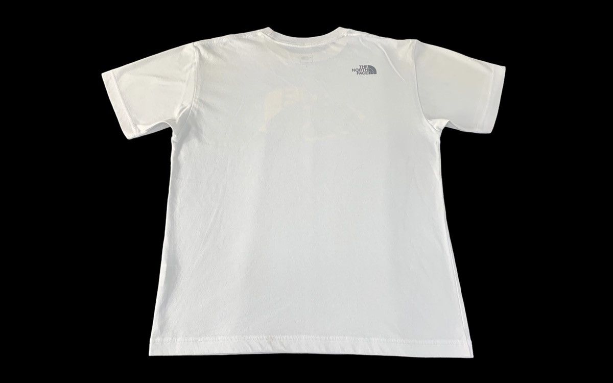 The North Face The North Face Biner Graphic Big Logo Printed Crewneck Tee Size US M / EU 48-50 / 2 - 2 Thumbnail