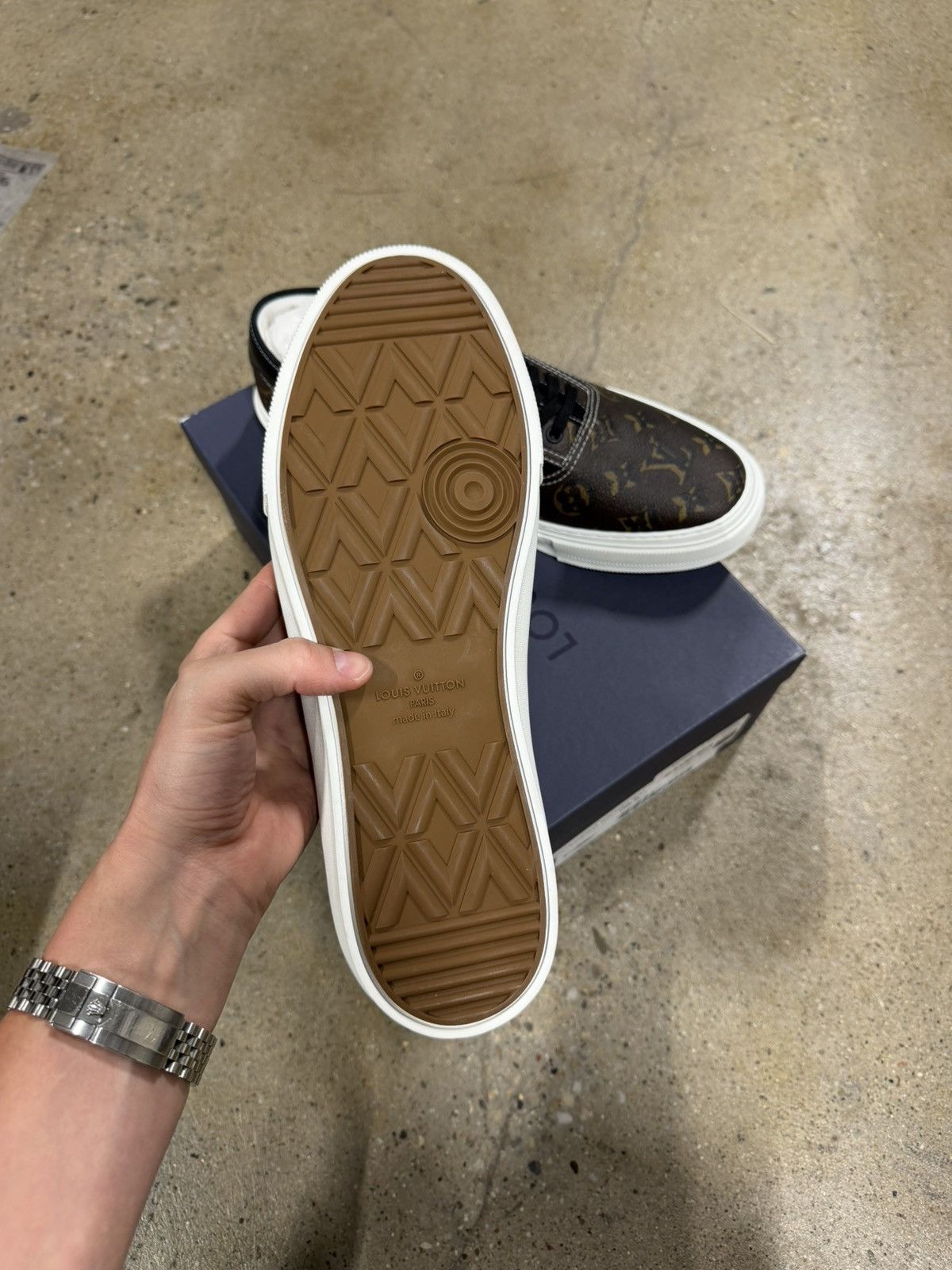 Louis Vuitton Louis Vuitton Trocadero Monogram Sneaker NEW Size US 11 / EU 44 - 7 Thumbnail