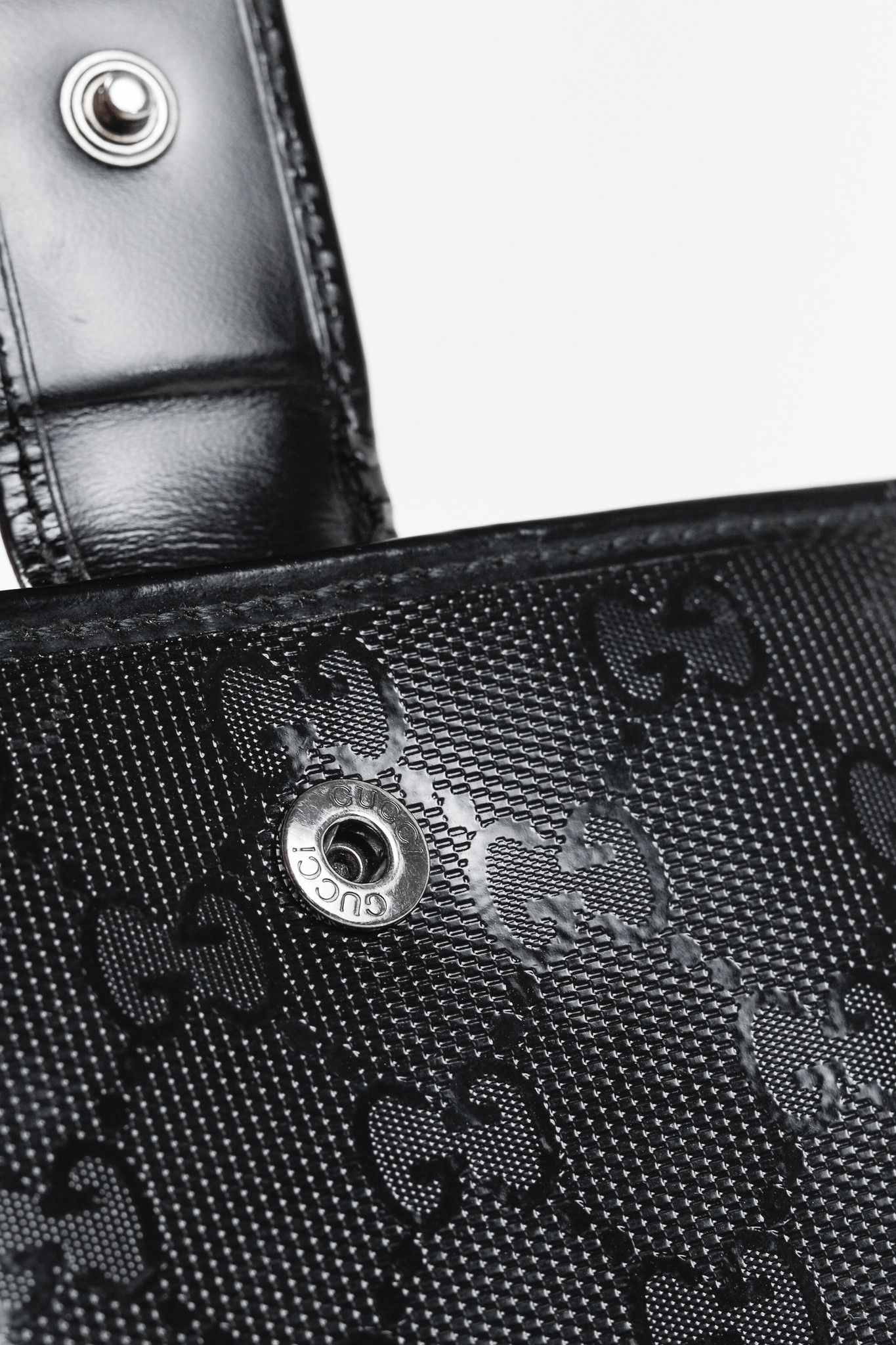 Gucci Gucci Vintage Y2K Black Monogram Compact Leather Wallet Size ONE SIZE - 7 Thumbnail