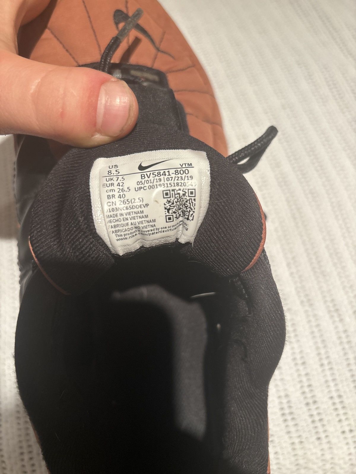 Nike Nike air max 720-818 metallic copper Size US 8.5 / EU 41-42 - 2 Thumbnail