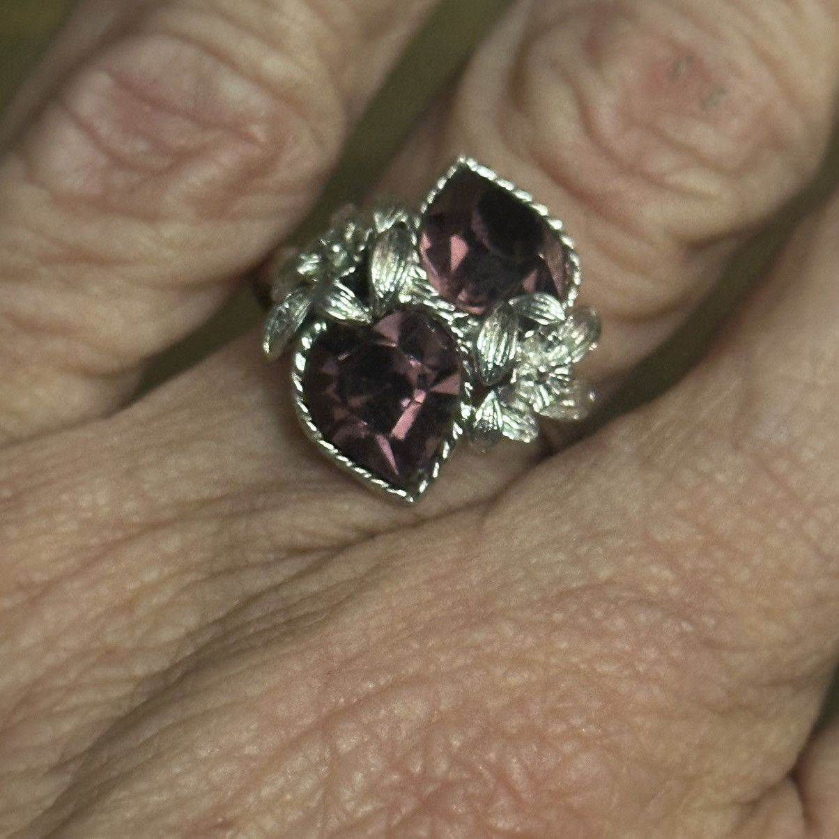 Other × Vintage Vintage Sarah Coventry Love Story double heart floral ring Size ONE SIZE - 6 Thumbnail