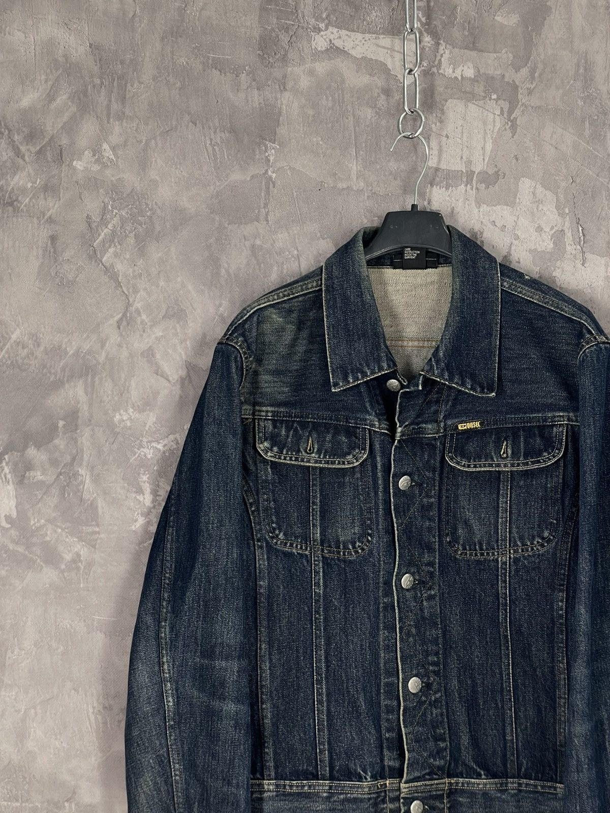 Diesel Diesel Vintage Washed Blue Denim Jeans Jacket Size M / US 6-8 / IT 42-44 - 3 Thumbnail