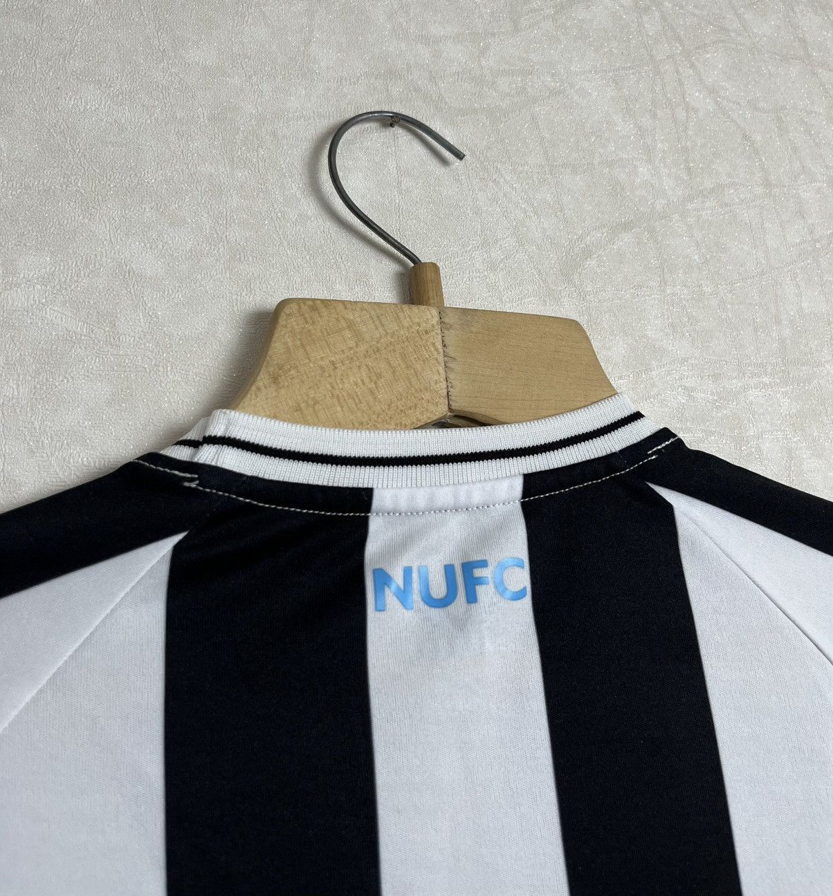 Castore Newcastle United 2023/2024 Home Football Jesrsey Size US S / EU 44-46 / 1 - 11 Thumbnail