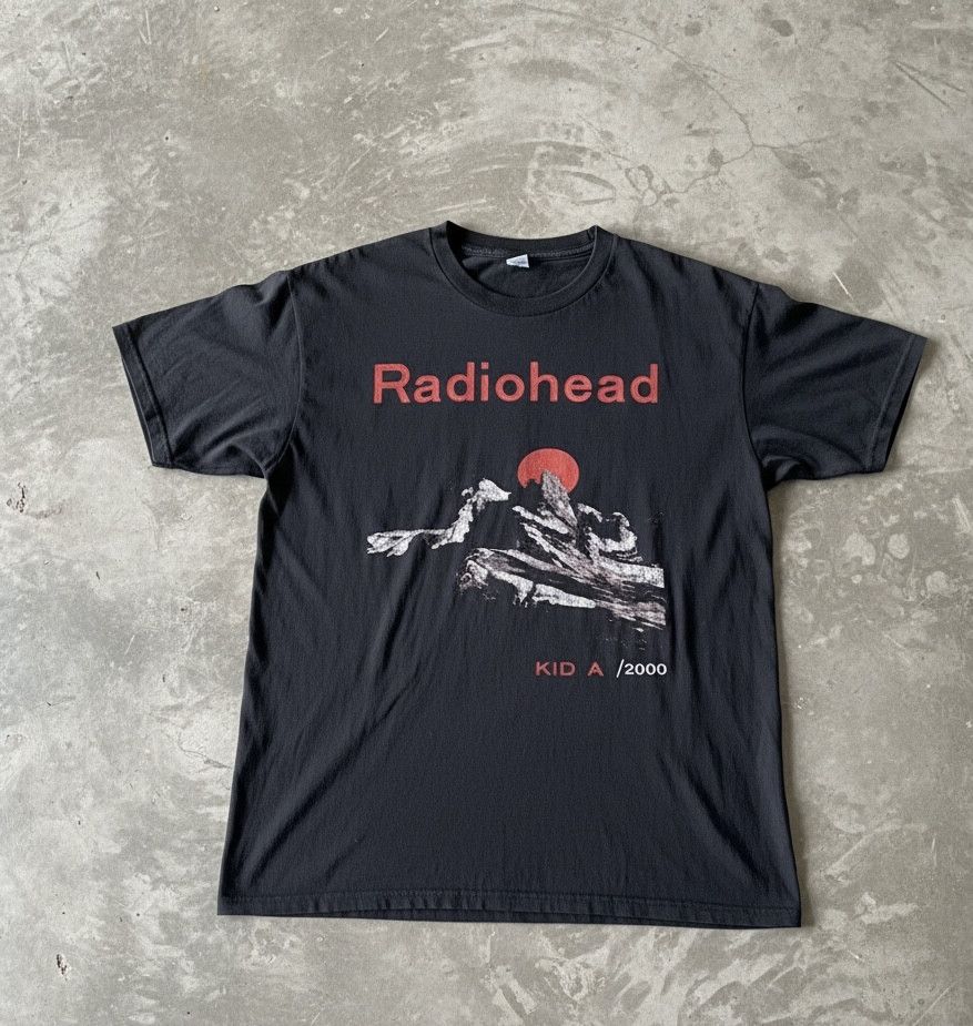 Japanese Brand Streetwear Radiohead Sunrise Sunset Graphic Black T-Shirt Size US S / EU 44-46 / 1 - 1 Thumbnail