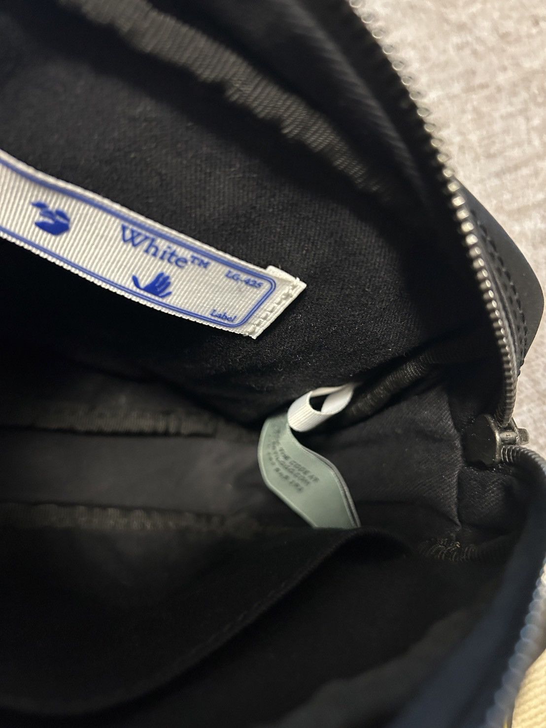 Off-White Off-White Belt Cross Body Logo Bag Size ONE SIZE - 7 Thumbnail
