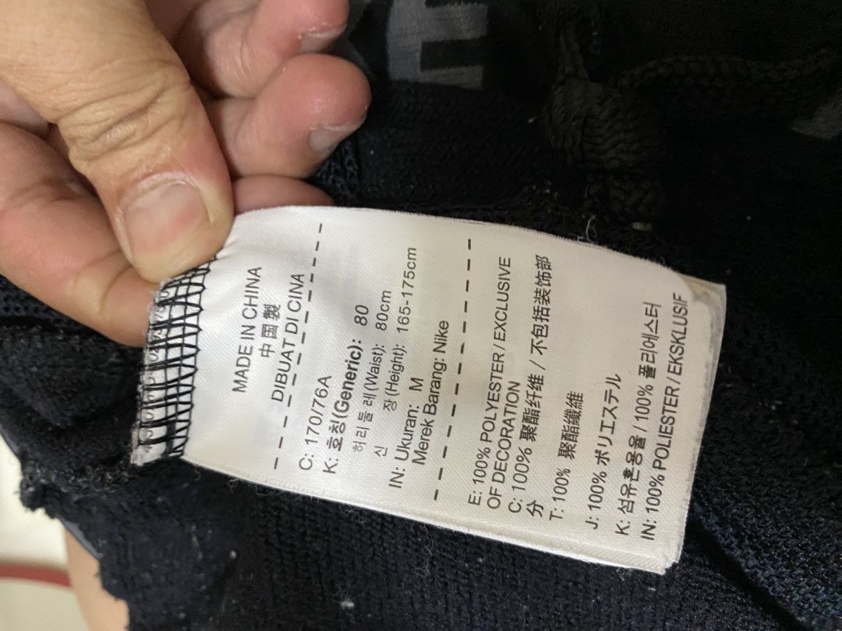 Nike Nike Track Pants Small Logo Black Colour Size US 32 / EU 48 - 12 Thumbnail