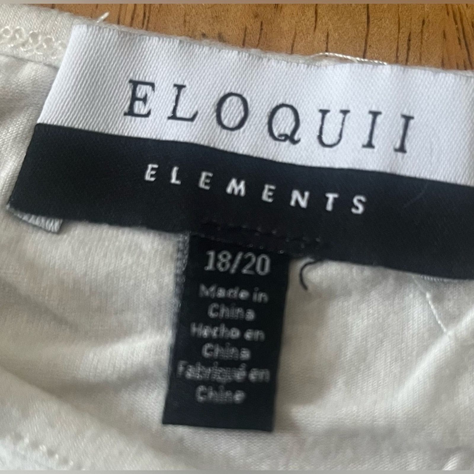 The Unbranded Brand Eloquii Elements cotton blend long sleeve top, size 18/20 Size XL / US 12-14 / IT 48-50 - 2 Thumbnail