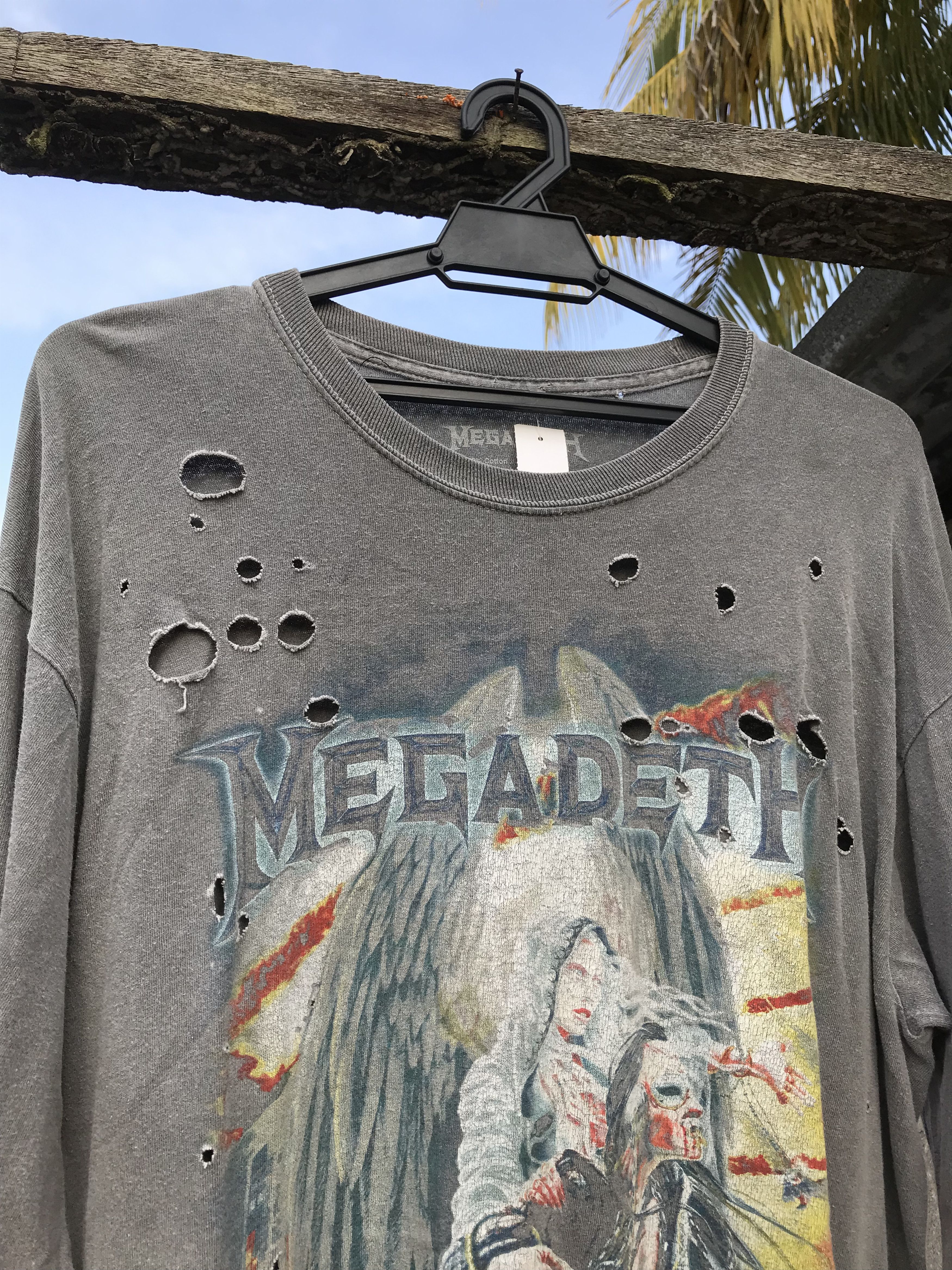 Megadeth Megadeth Vintage Distressed Long Sleeve Band Tee (2017) Size US S / EU 44-46 / 1 - 3 Thumbnail