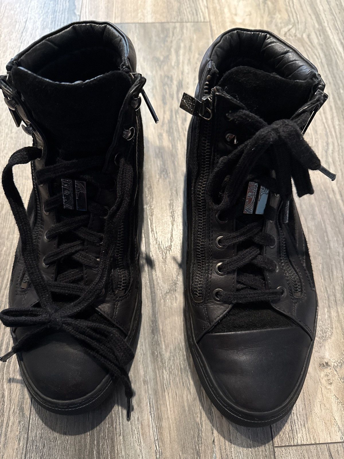 Versace Versace sneakers size 9.5 Size US 9.5 / EU 42-43 - 8 Thumbnail