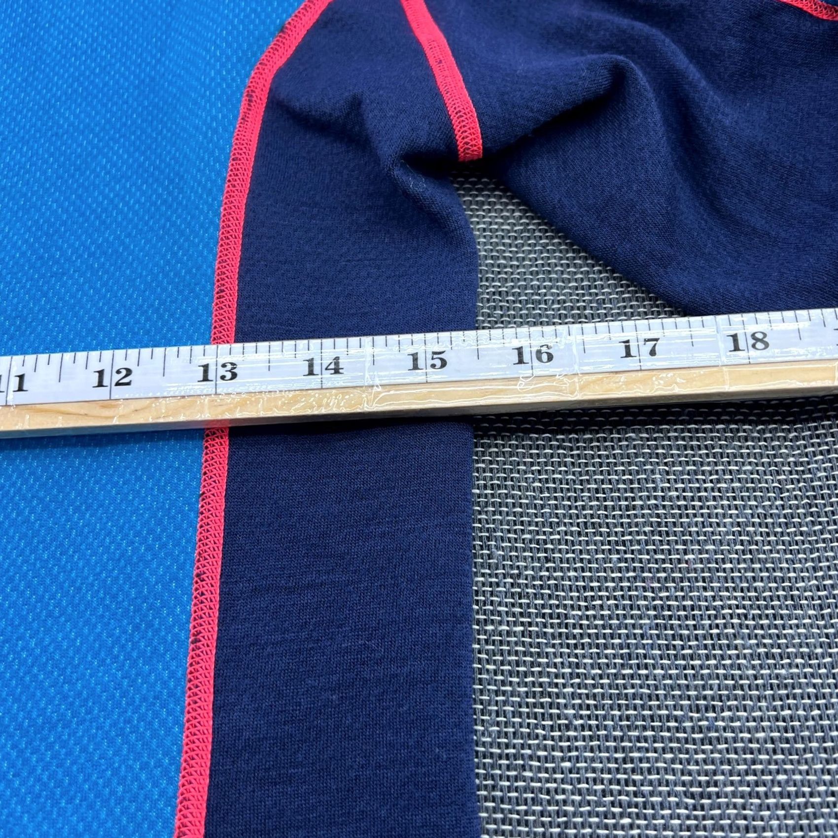 Helly Hansen Helly Hansen Base Layer Shirt Womens XL Wool Blend Outdoor Ski Hiking Thermal Shirt Size XL / US 12-14 / IT 48-50 - 3 Thumbnail