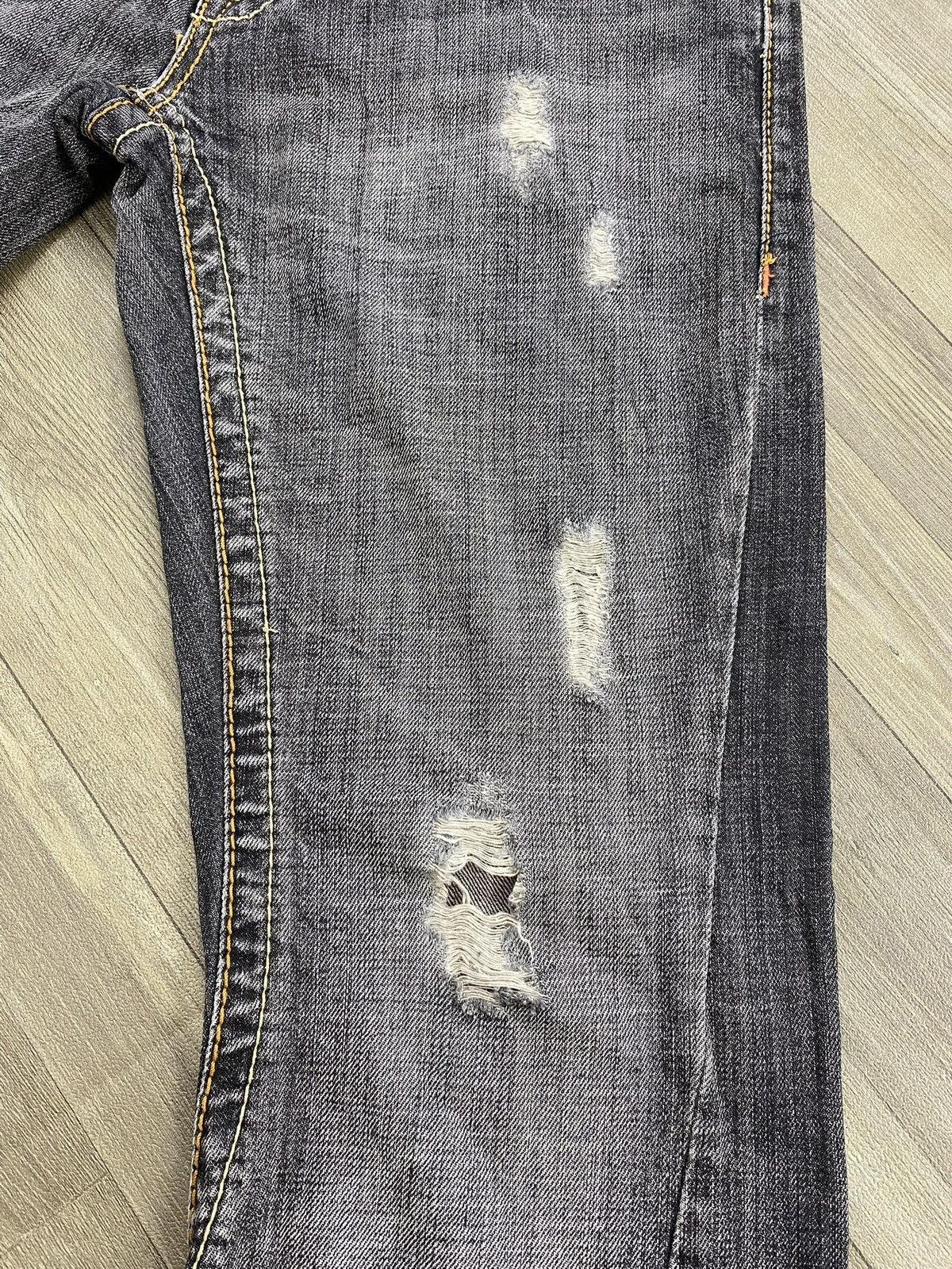 If Six Was Nine × Le Grande Bleu (L.G.B.) × Tornado Mart 2000s Semantic Design Distressed Punk Lgb Y2k Flared Jeans Size US 29 - 8 Thumbnail