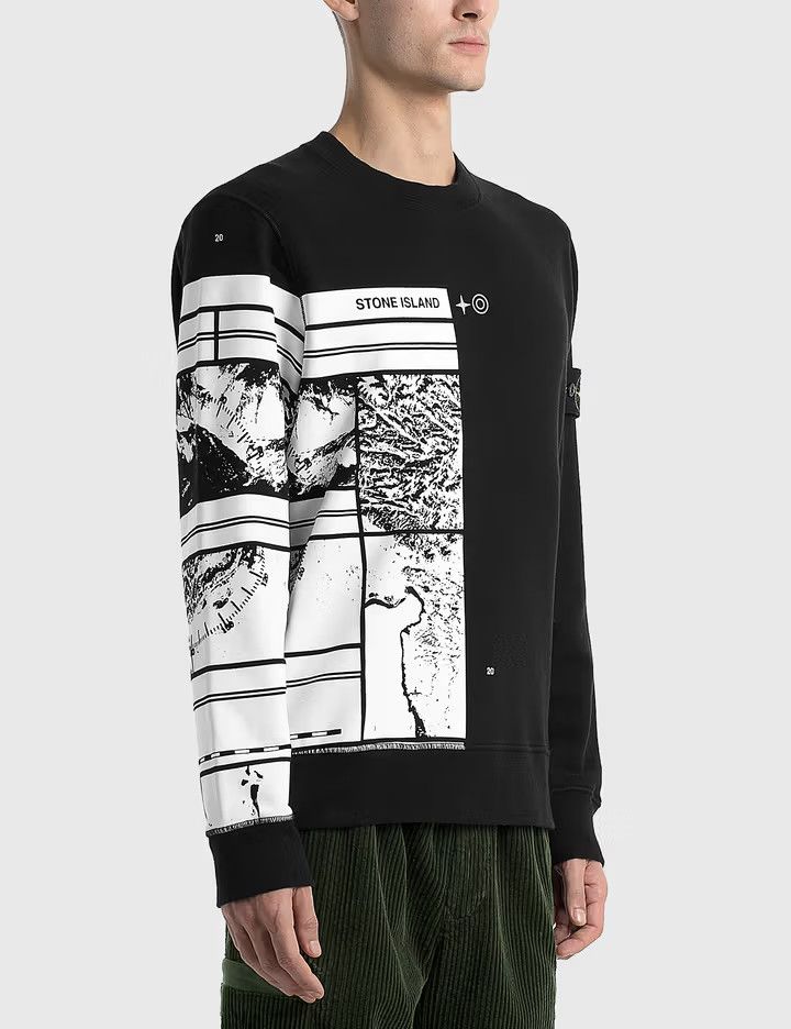 Stone Island STONE ISLAND Mural Graphic Sweatshirt Size M Casual Clothing Size US M / EU 48-50 / 2 - 3 Thumbnail