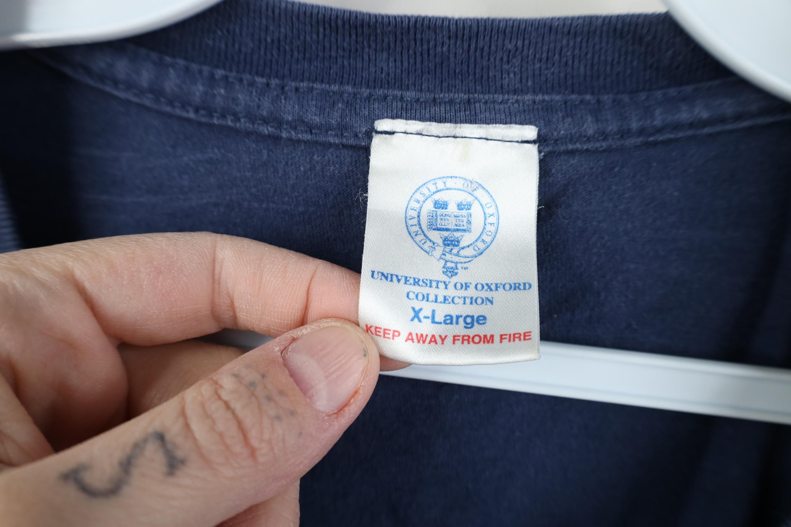 Vintage Vintage Y2K University of Oxford Short Sleeve T-Shirt Cotton Size US XL / EU 56 / 4 - 8 Thumbnail
