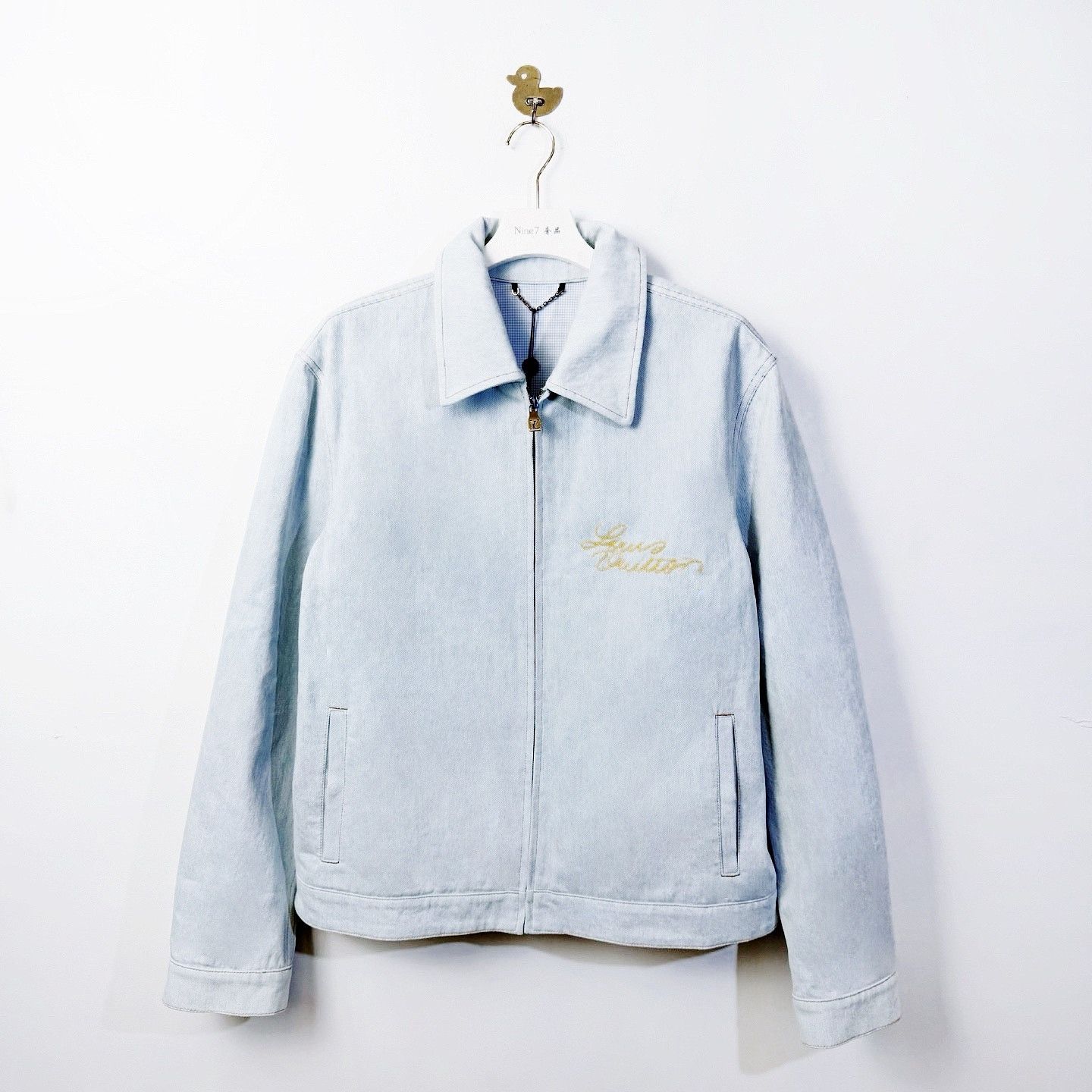 Louis Vuitton Louis Vuitton Floral Embroidery Denim Jacket Size M Size US M / EU 48-50 / 2 - 1 Thumbnail