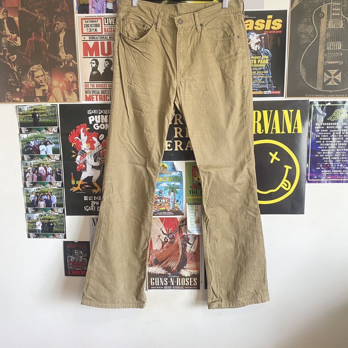 image of Levis x Vintage Levi’S 517 Y2K Flare Chino Pants in Khaki, Men's (Size 34)