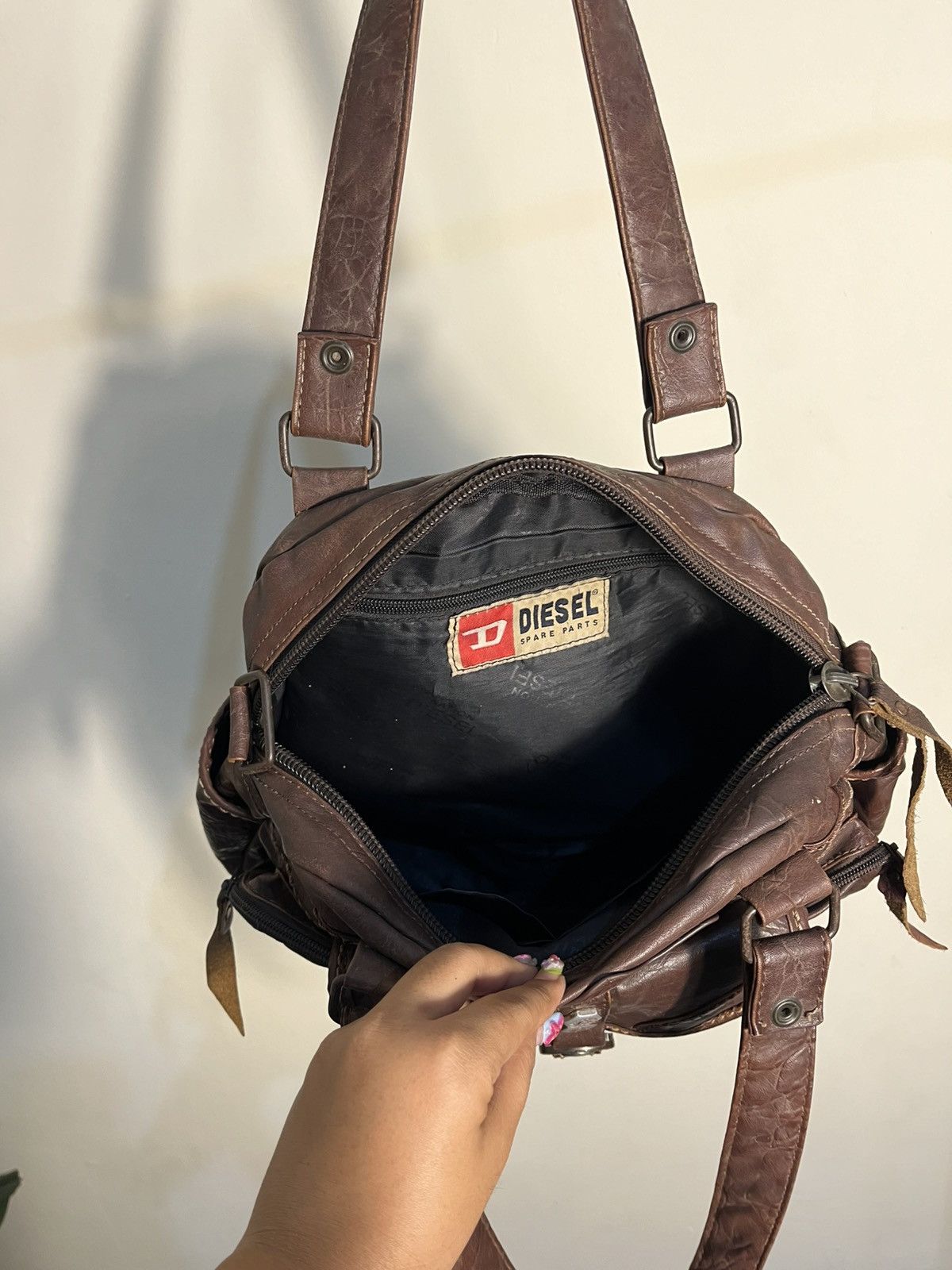 Diesel Vtg Diesel leather grunge purse shoulder bag Size ONE SIZE - 8 Thumbnail