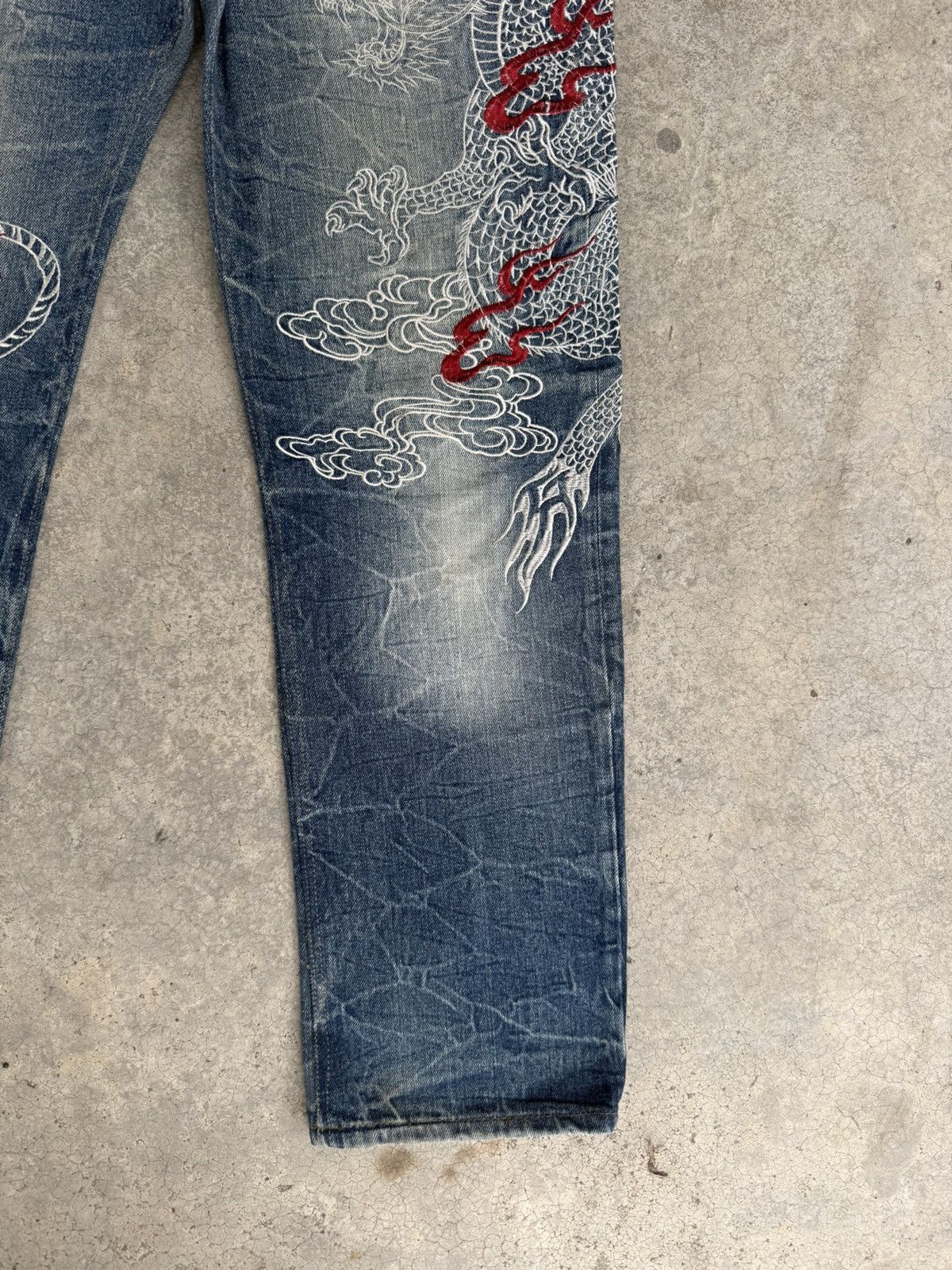 Japanese Brand Japanese Fugutaiten Embroidered Jeans Distressed Size US 33 - 7 Thumbnail
