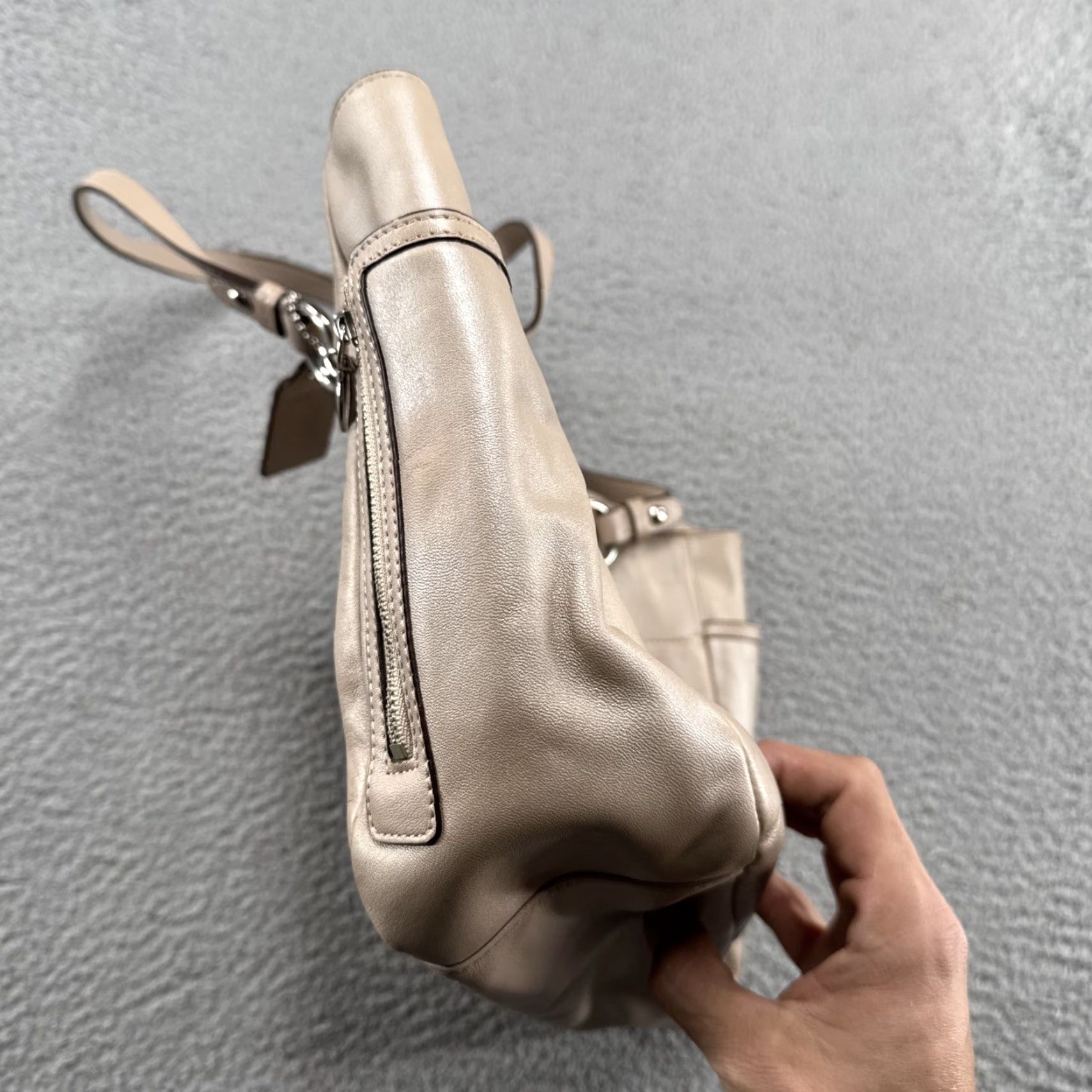 Coach C O A C H Gallery Tote Shimmer Beige Shoulder Purse Bag F19252 Side Zippers Charm Size ONE SIZE - 5 Thumbnail