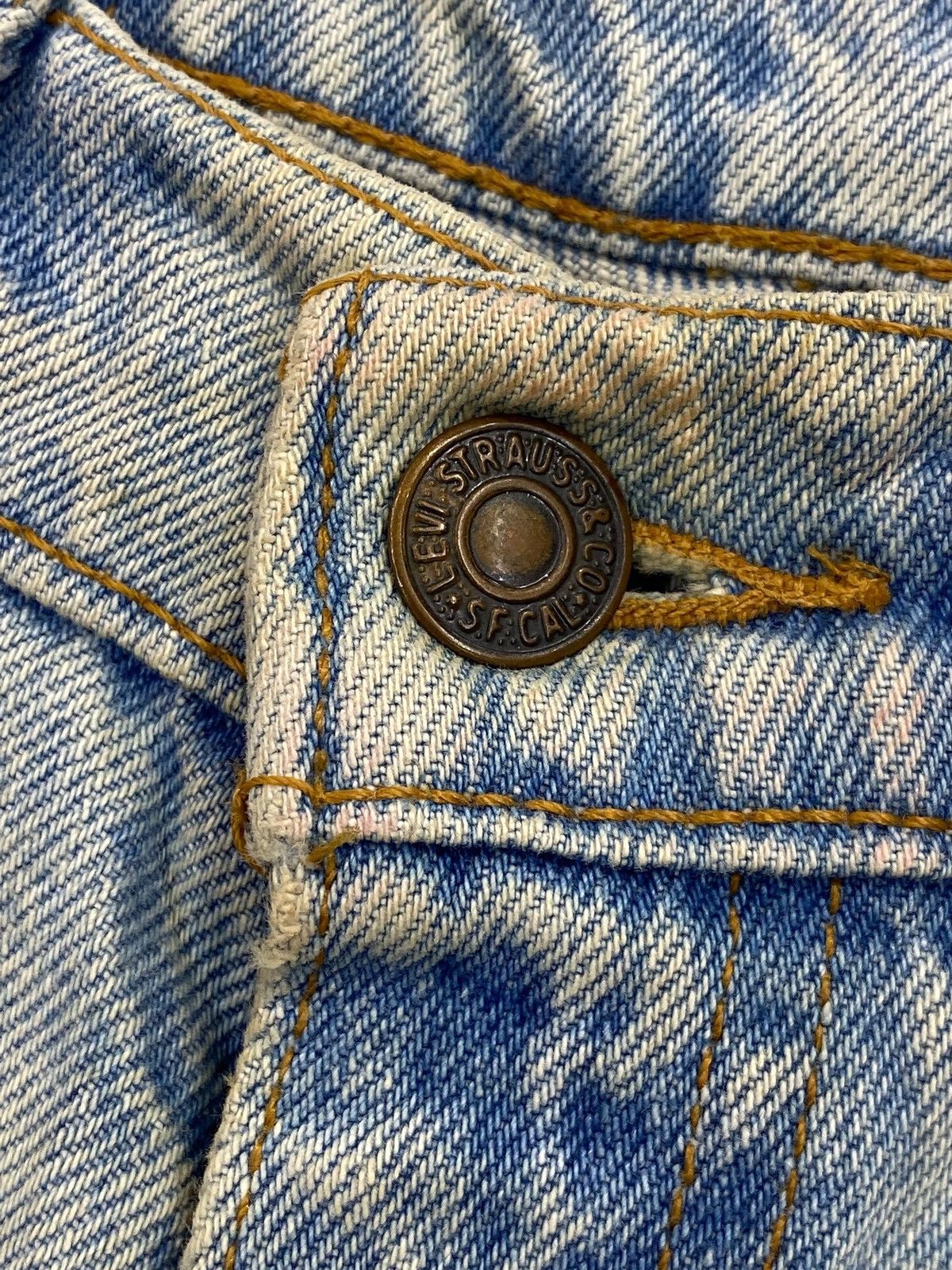 Levi's Levi’s Vintage Mud Wash Distressed Style Cut Off Jeans Size US 30 / EU 46 - 10 Thumbnail