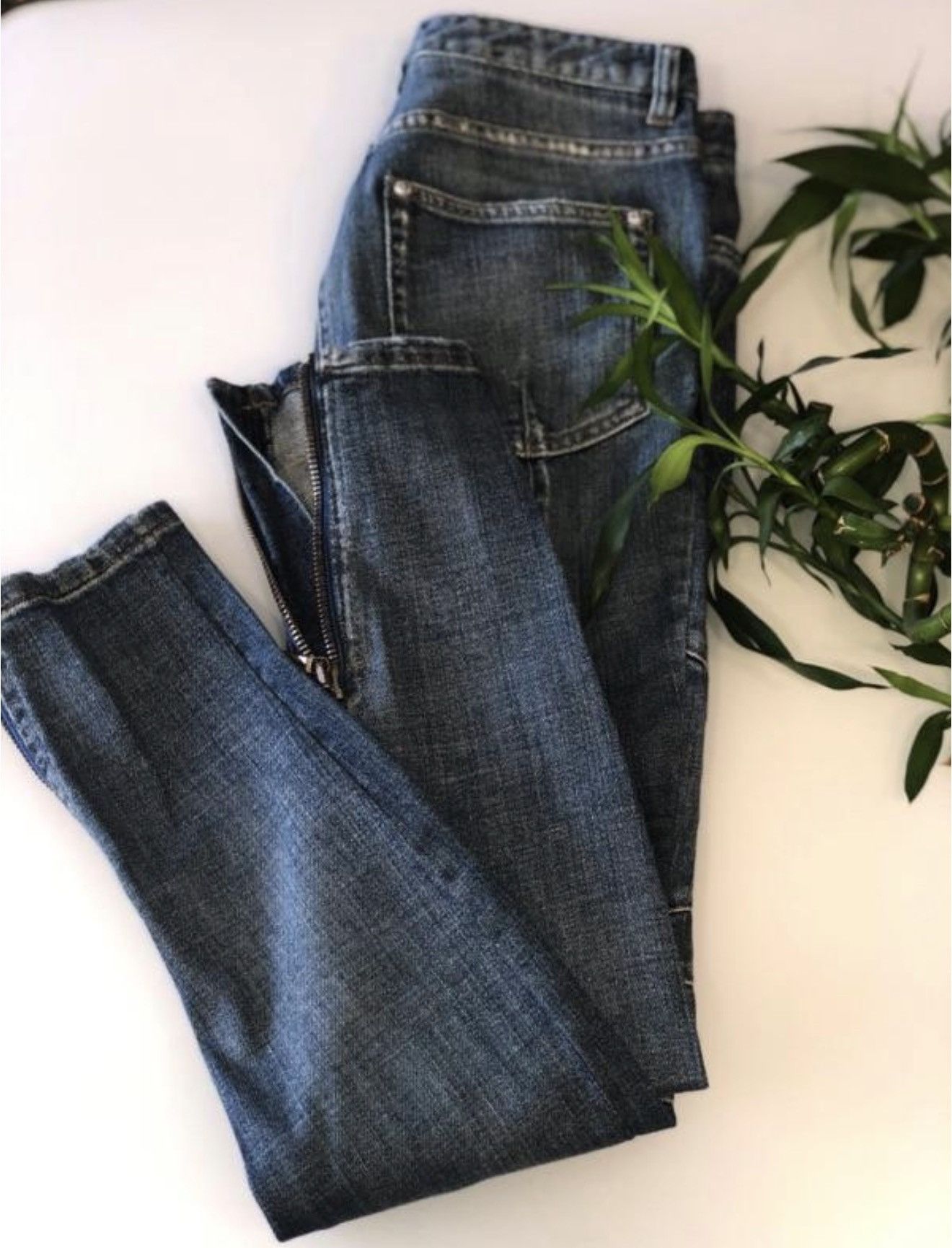 Balmain BALMAIN Zip Biker Denim Jeans Decarnin Pants Blue Size US 28 / EU 44 - 4 Thumbnail