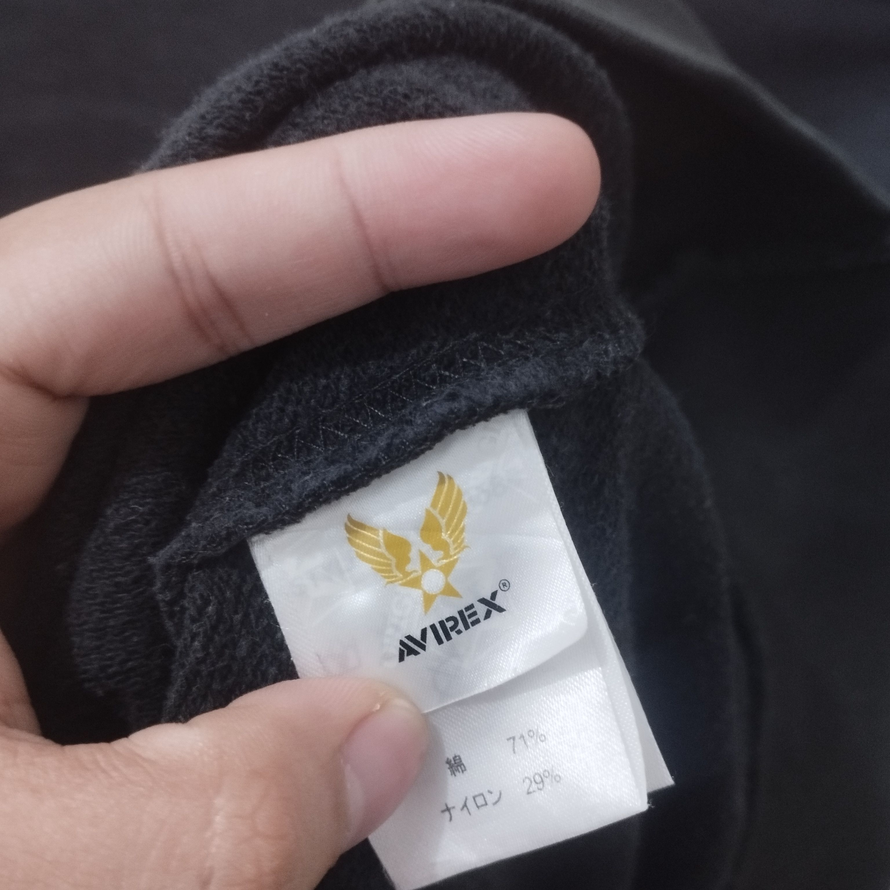 Avirex Avirex USA Crewneck Sweatshirt Embroidered American Flag Size US L / EU 52-54 / 3 - 5 Thumbnail