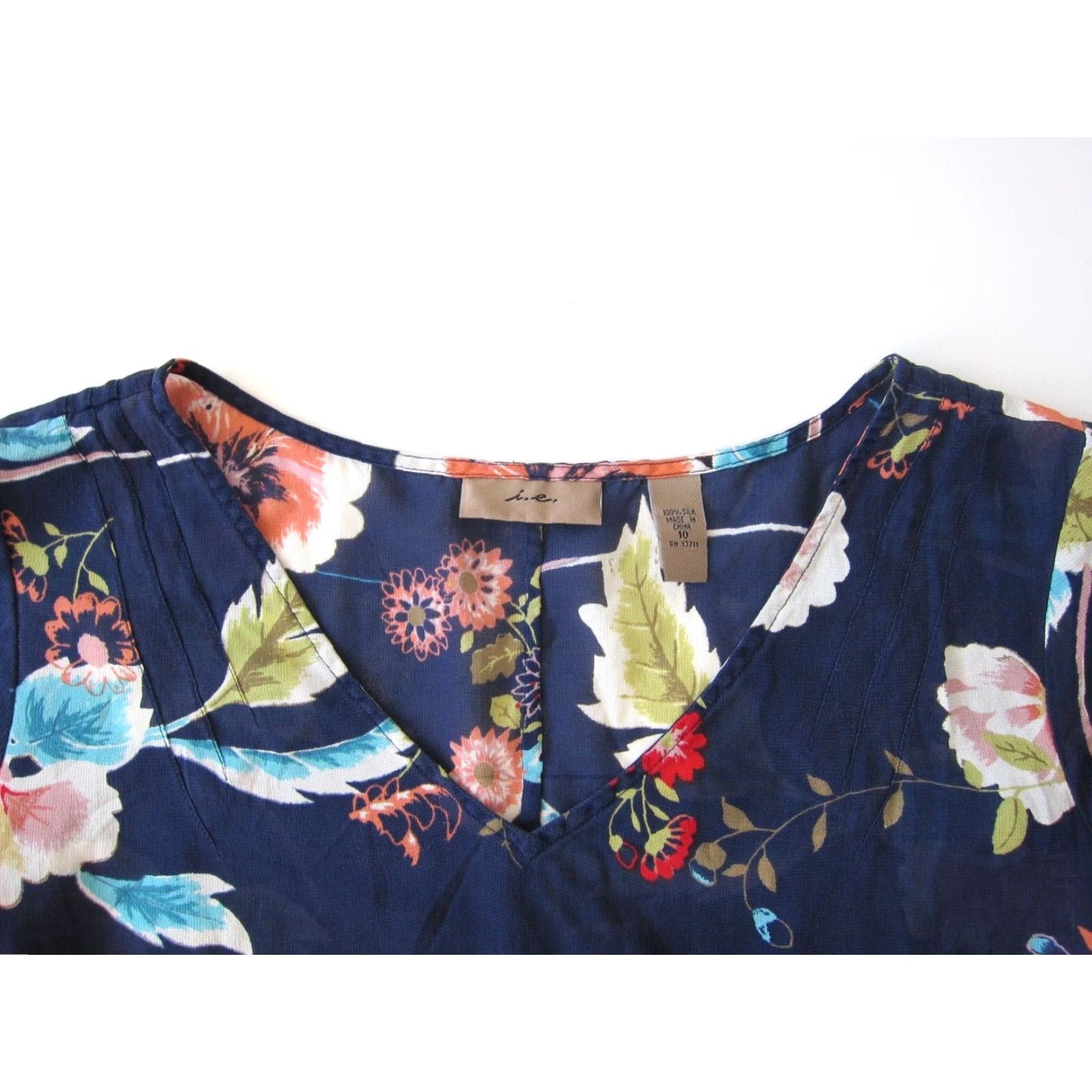 Vintage ie 100% Silk Sheer Blue Green Red White Floral V-Neck Short Sleeve Blouse 10 Size L / US 10 / IT 46 - 3 Thumbnail