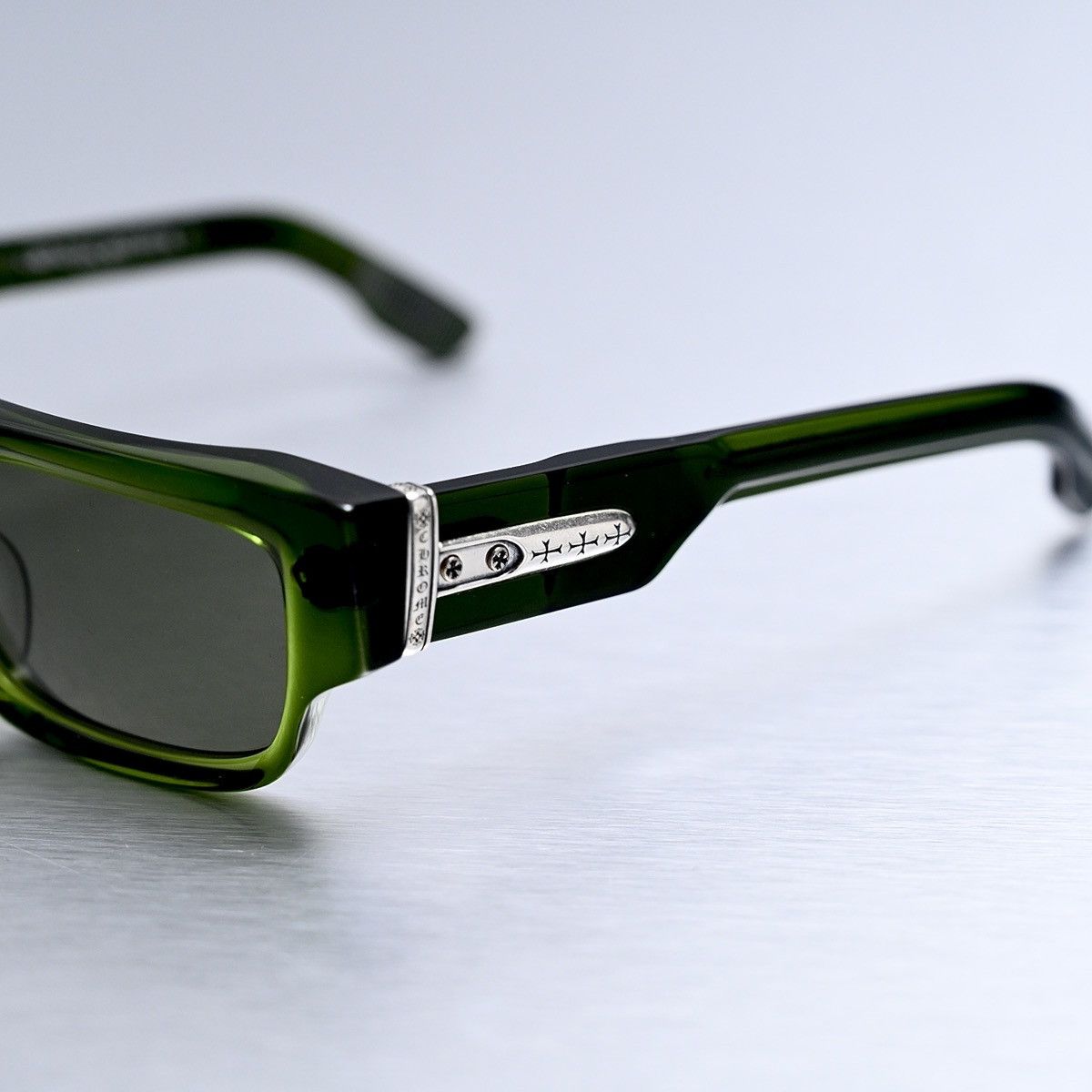 Chrome Hearts CHROME HEARTS GIRTH QUAKE DARK OLIVE SUNGLASSES Size ONE SIZE - 3 Thumbnail