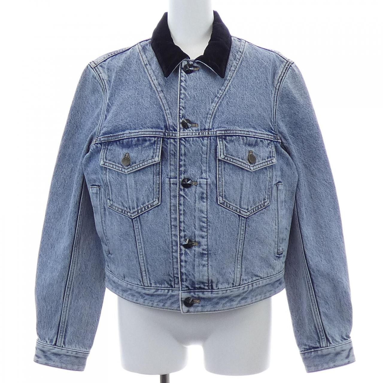Louis Vuitton Louis Vuitton Louis Vuitton Denim Jacket Denim Outerwear FQJA31EFY DUTY FREE for USA Size ONE SIZE - 1 Thumbnail