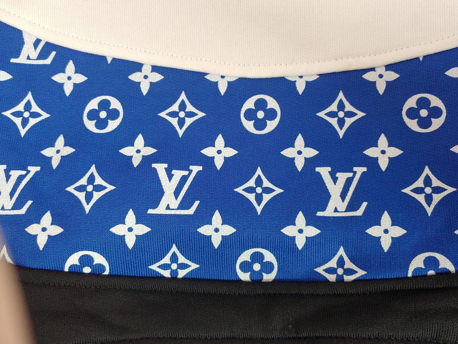 Louis Vuitton Louis Vuitton Monogram Circle Cut Hoodie in White/Blue/Black Size US XL / EU 56 / 4 - 4 Thumbnail